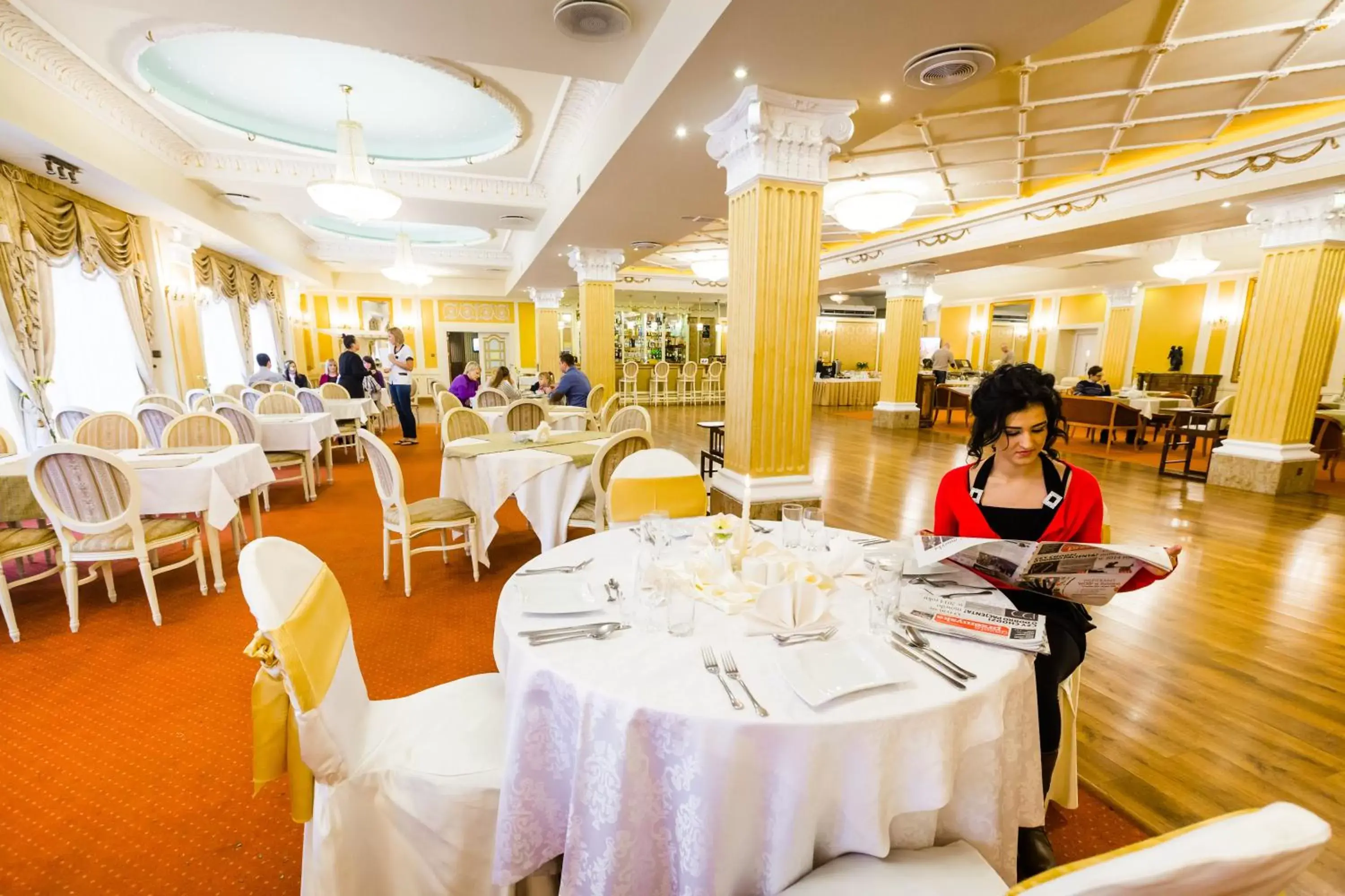 Restaurant/Places to Eat in Spa Hotel Gloria