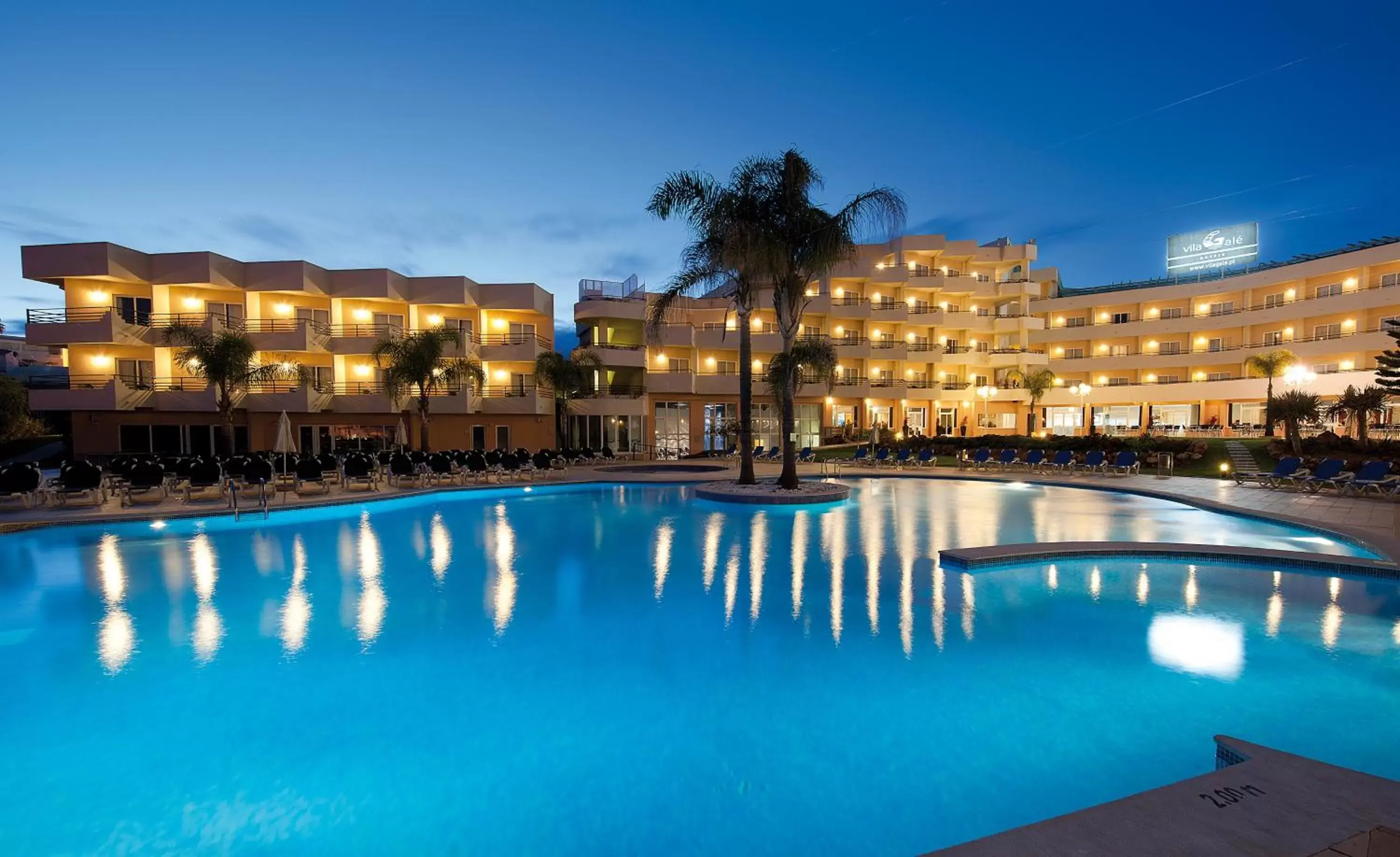 Swimming Pool in Vila Gale Nautico