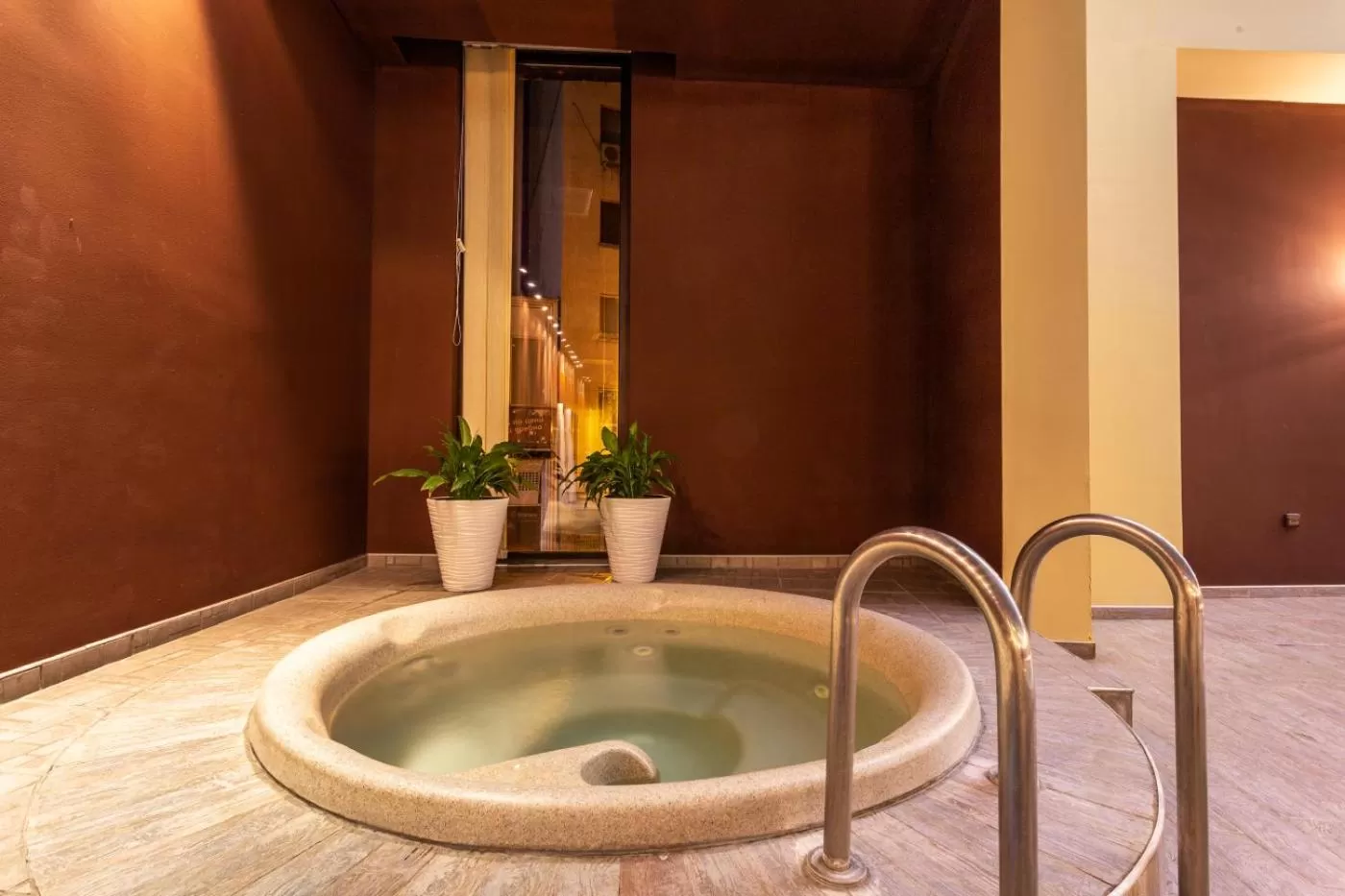 Hot Tub in Grand Hotel Plovdiv