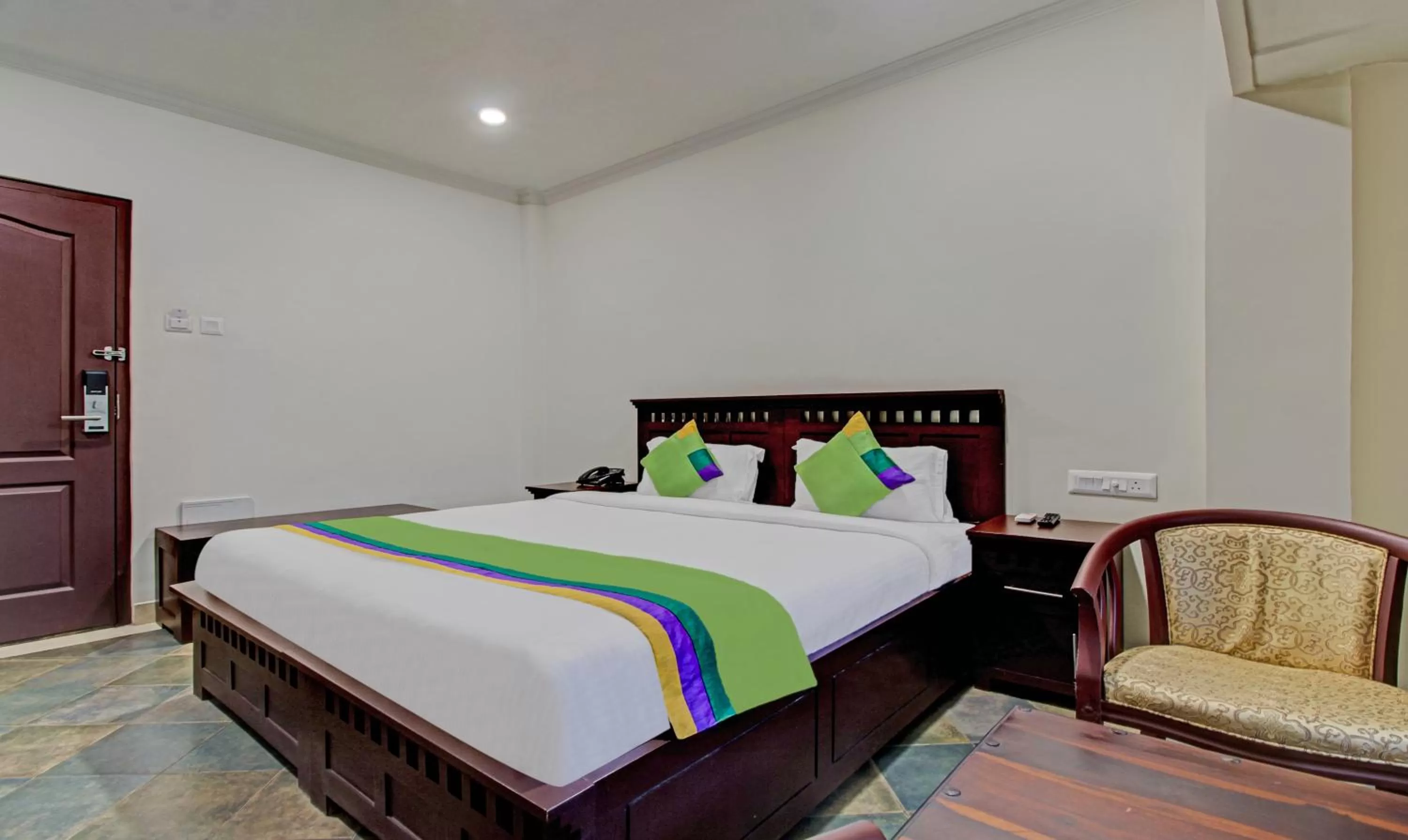 Bedroom, Bed in Treebo Prince