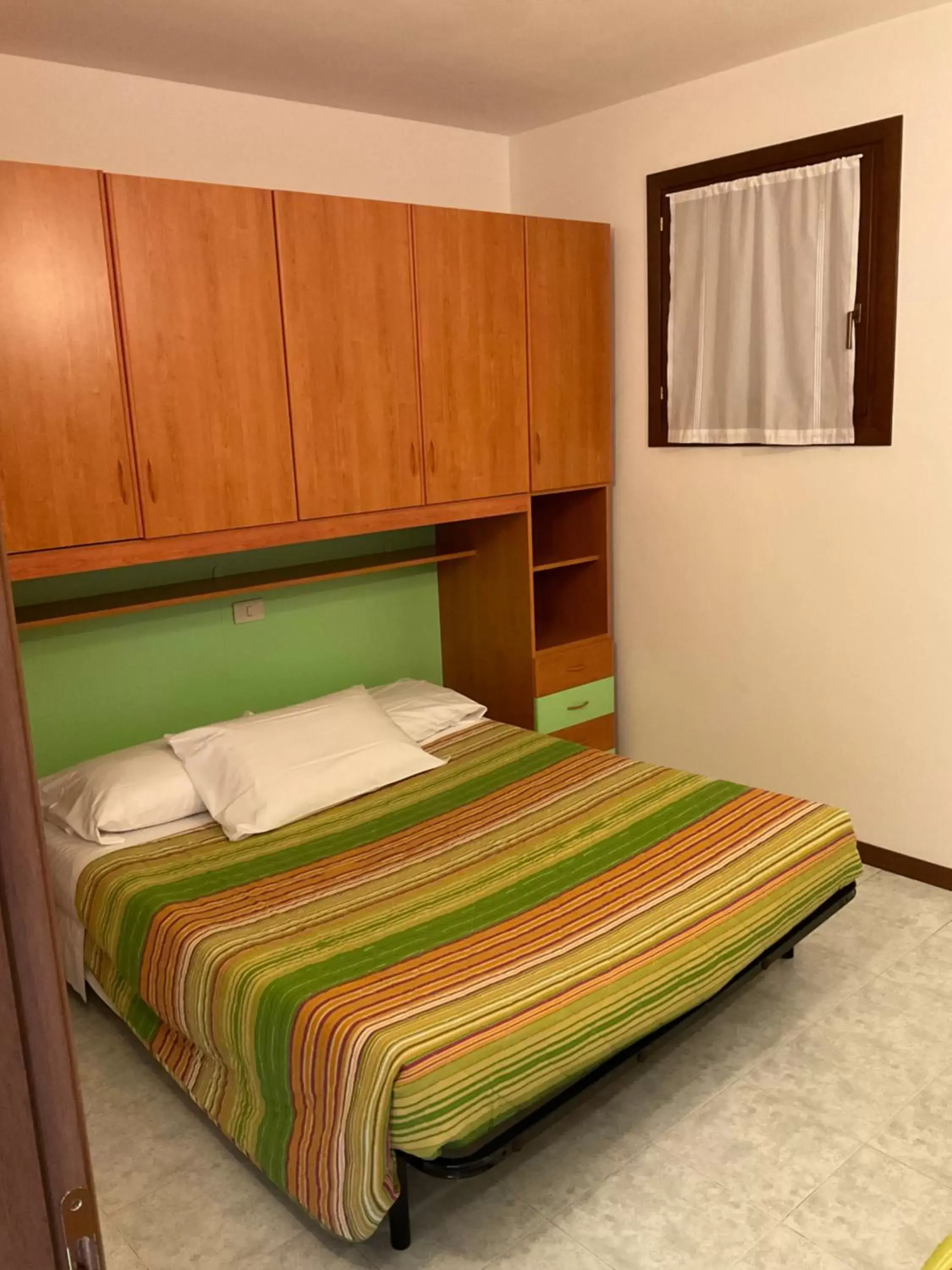 Bed in Villaggio dei Fiori Apart- Hotel 3 Stars - Family Resort