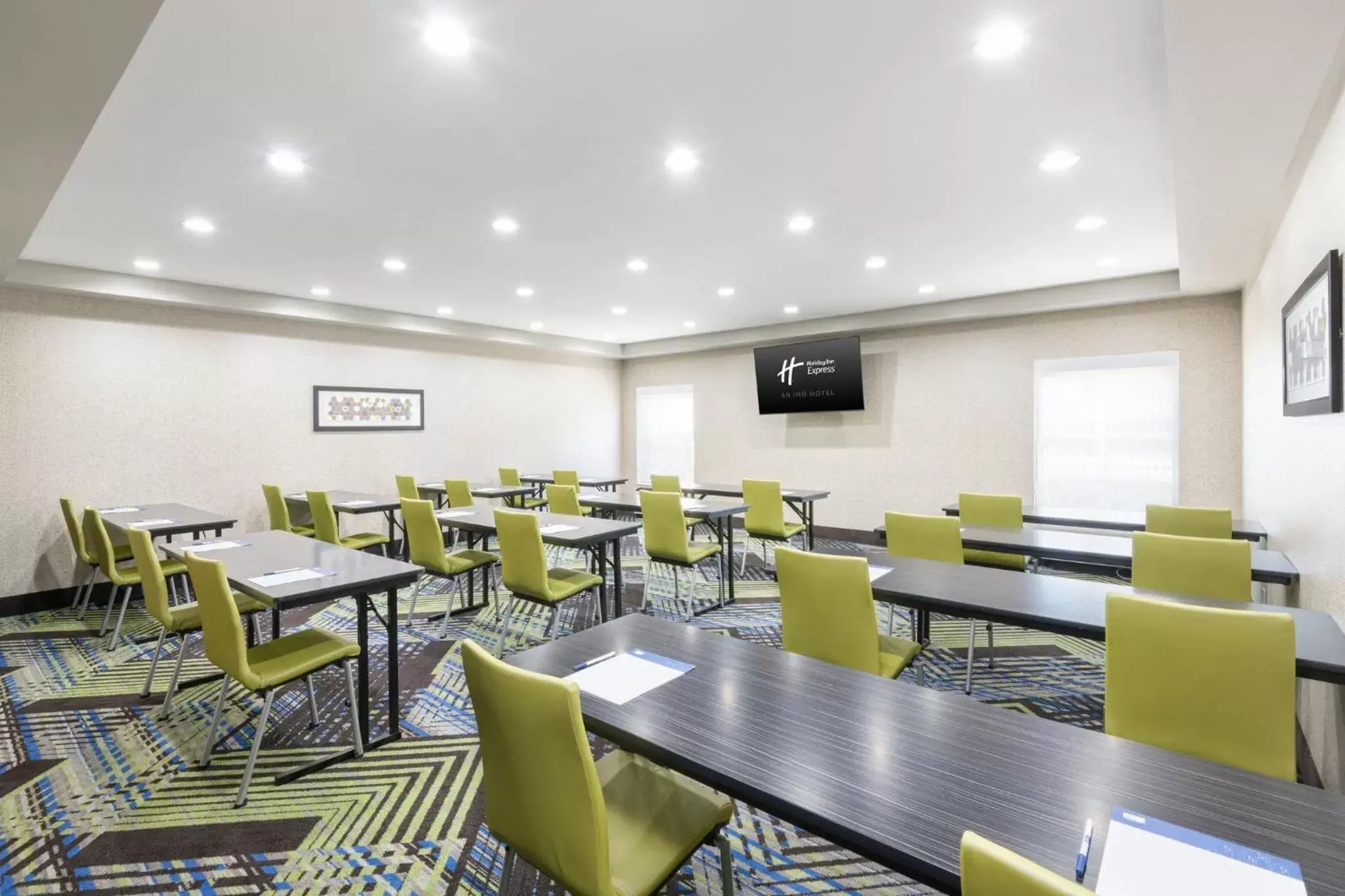 Meeting/conference room in Holiday Inn Express & Suites Asheville SW - Outlet Ctr Area, an IHG Hotel