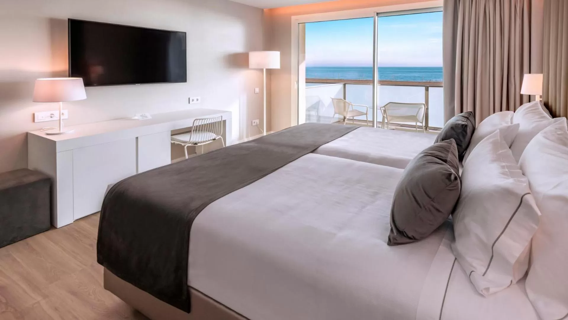 Bed in Hotel Playafels