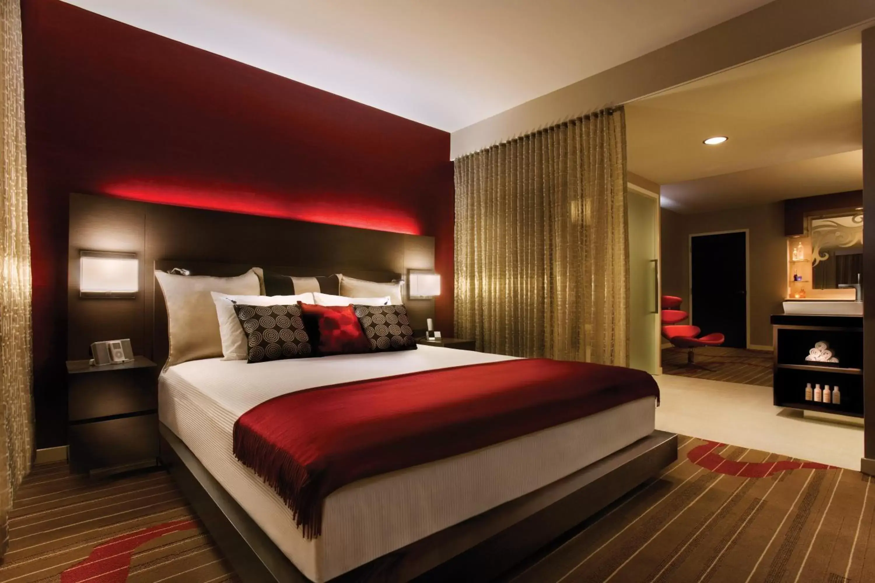Bedroom, Bed in Hard Rock Hotel San Diego