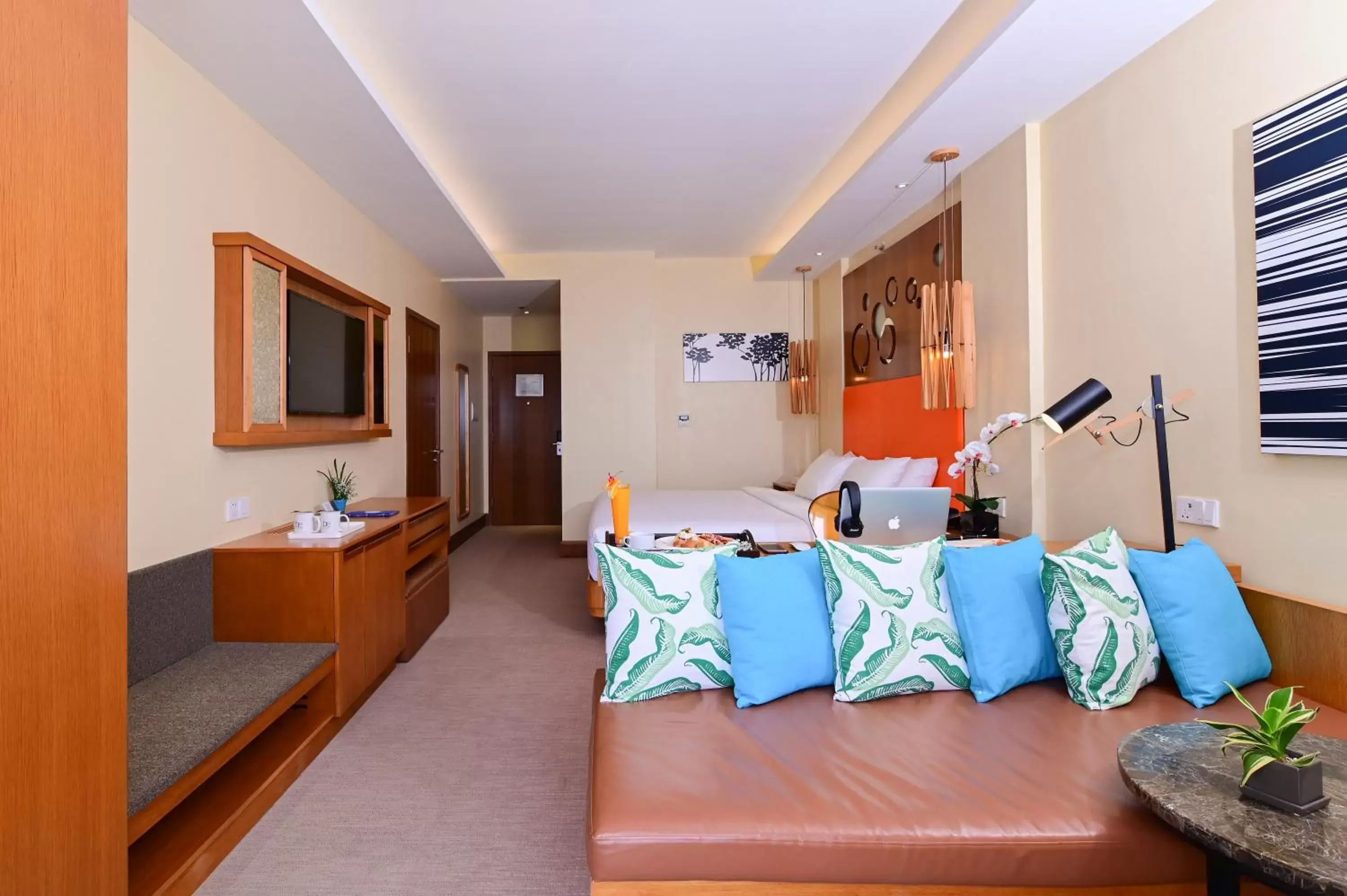 Photo of the whole room, Bed in BE Resort Mactan Photo of the whole room, Bed in BE Resort Mactan