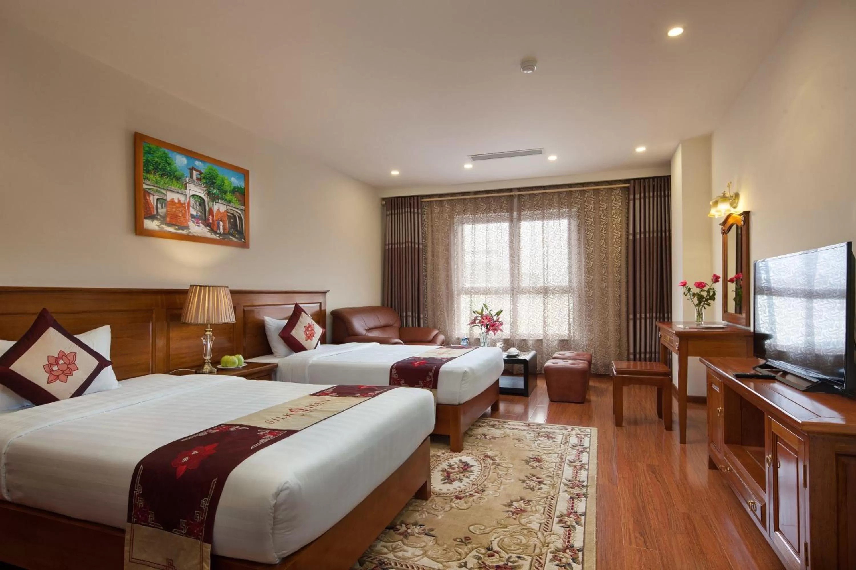 Luxury Family Room with City View in SQ Hang Gai Hotel & Spa