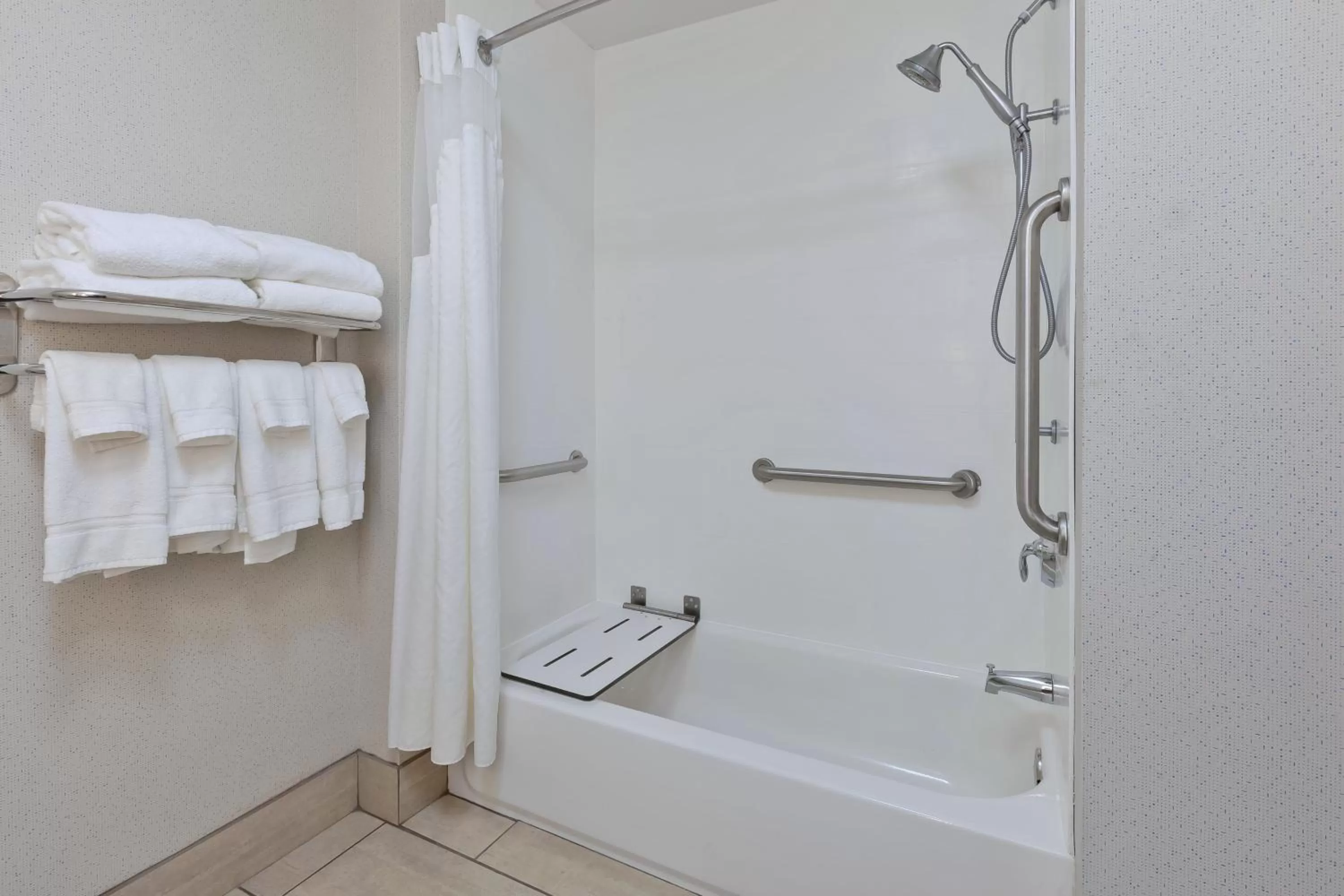 Bathroom in Holiday Inn Express Hotel & Suites Cleveland-Richfield by IHG
