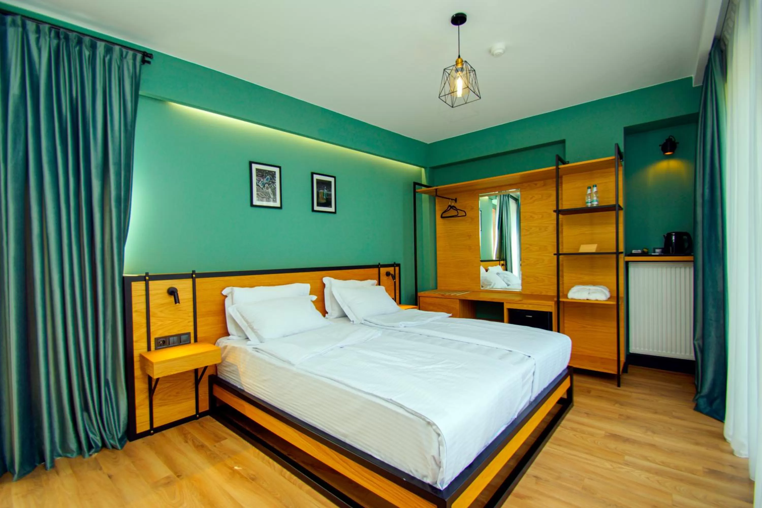 Bedroom, Bed in Borjomi Bridge Hotel