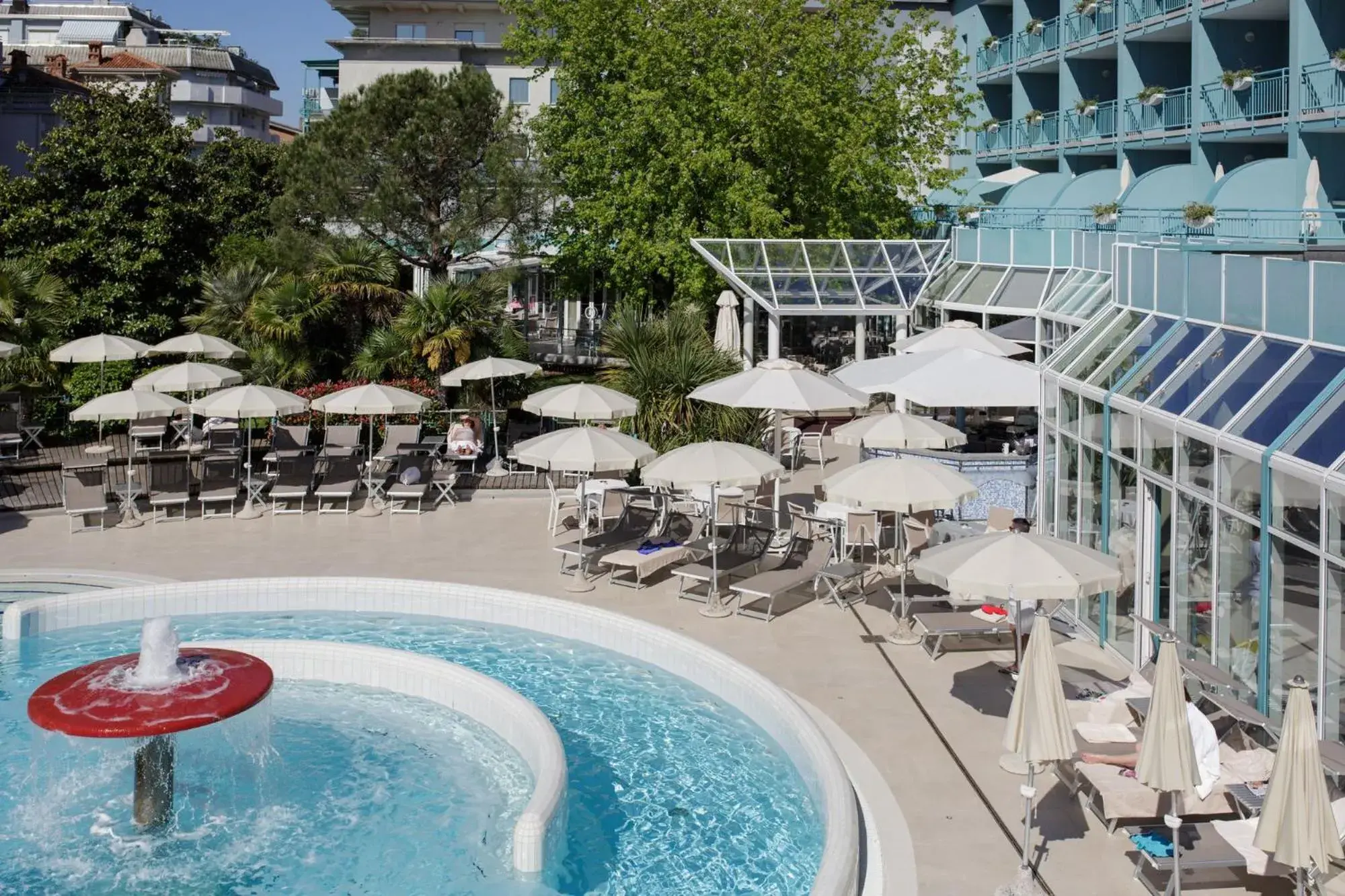 Swimming Pool in Hotel Savoy