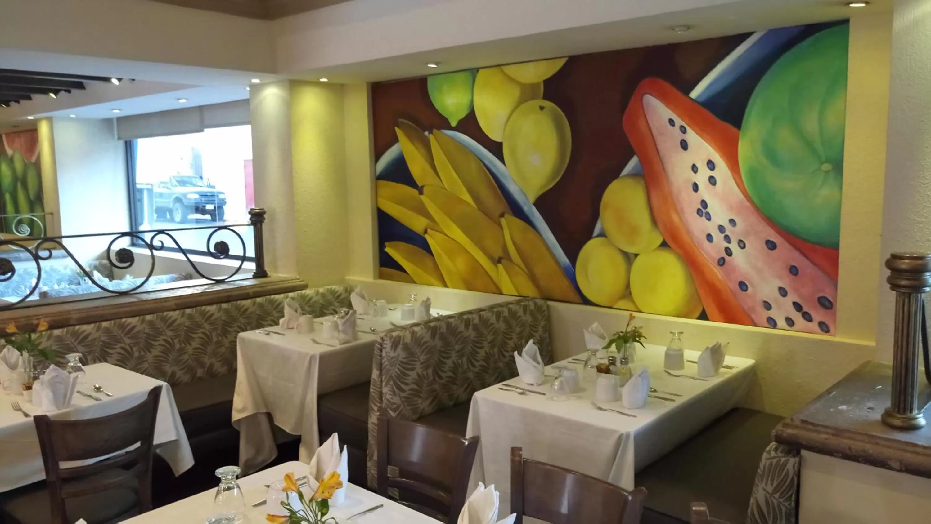 Restaurant/places to eat in Hotel San Marcos Grand