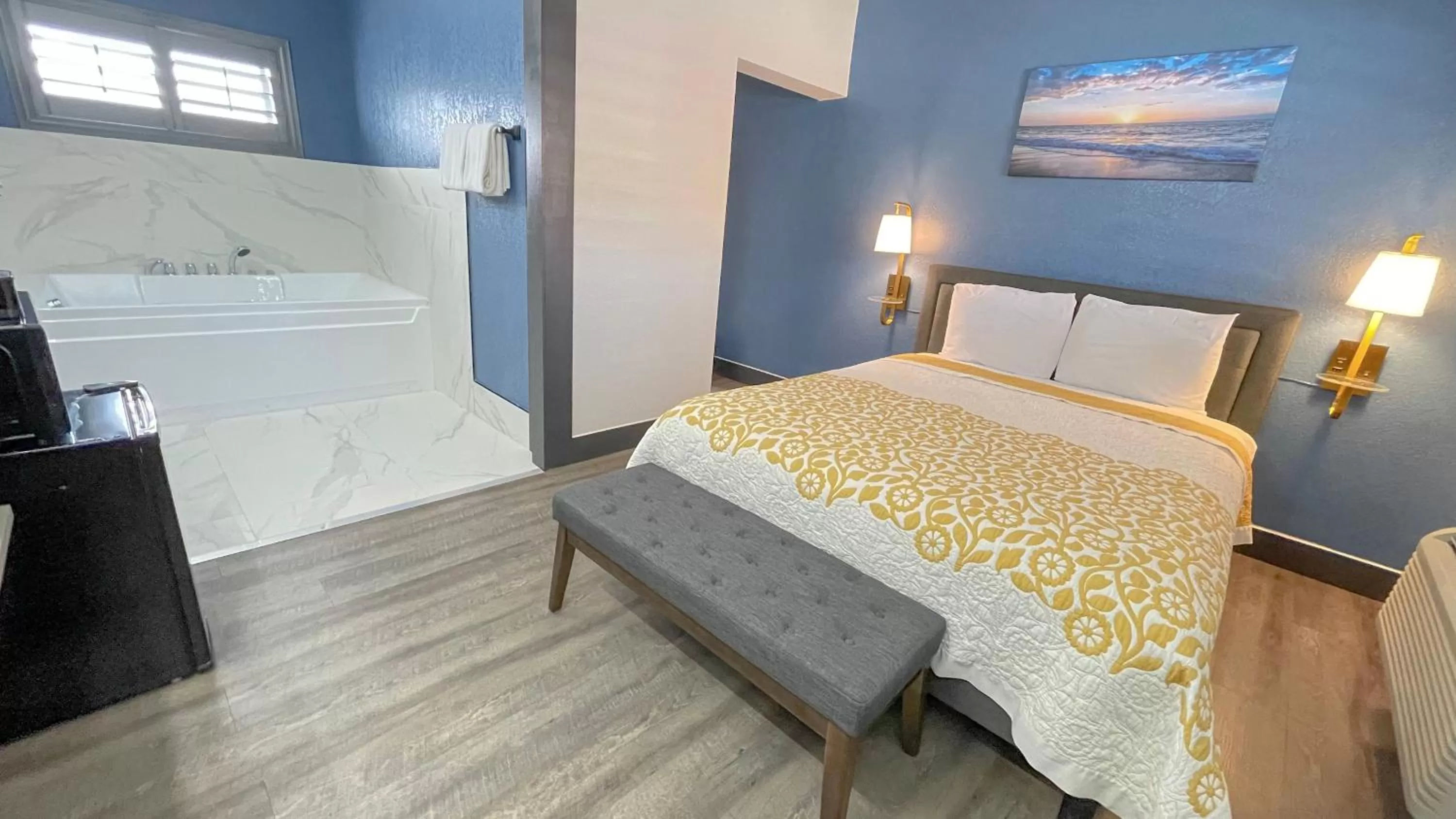 Bed in The Fremont Inn