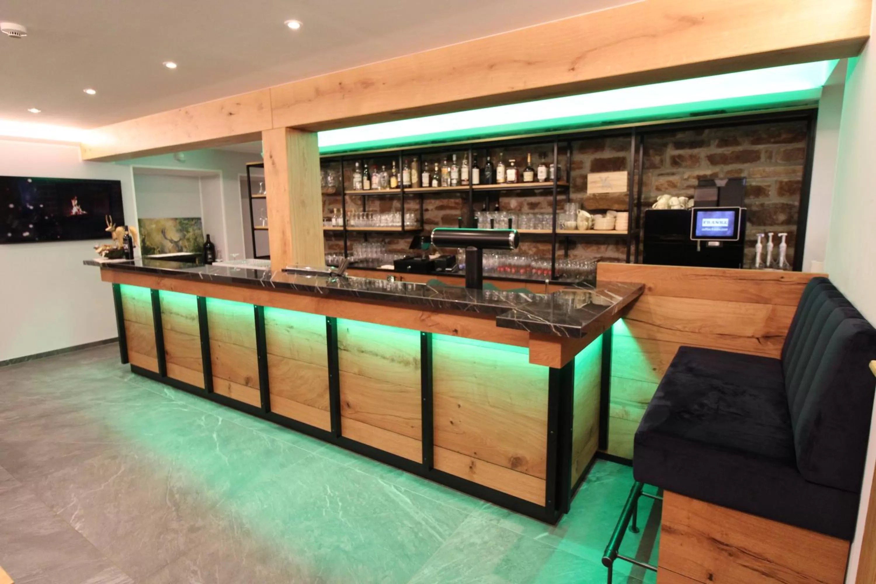 Lounge or bar in DER Hirsch Hotel