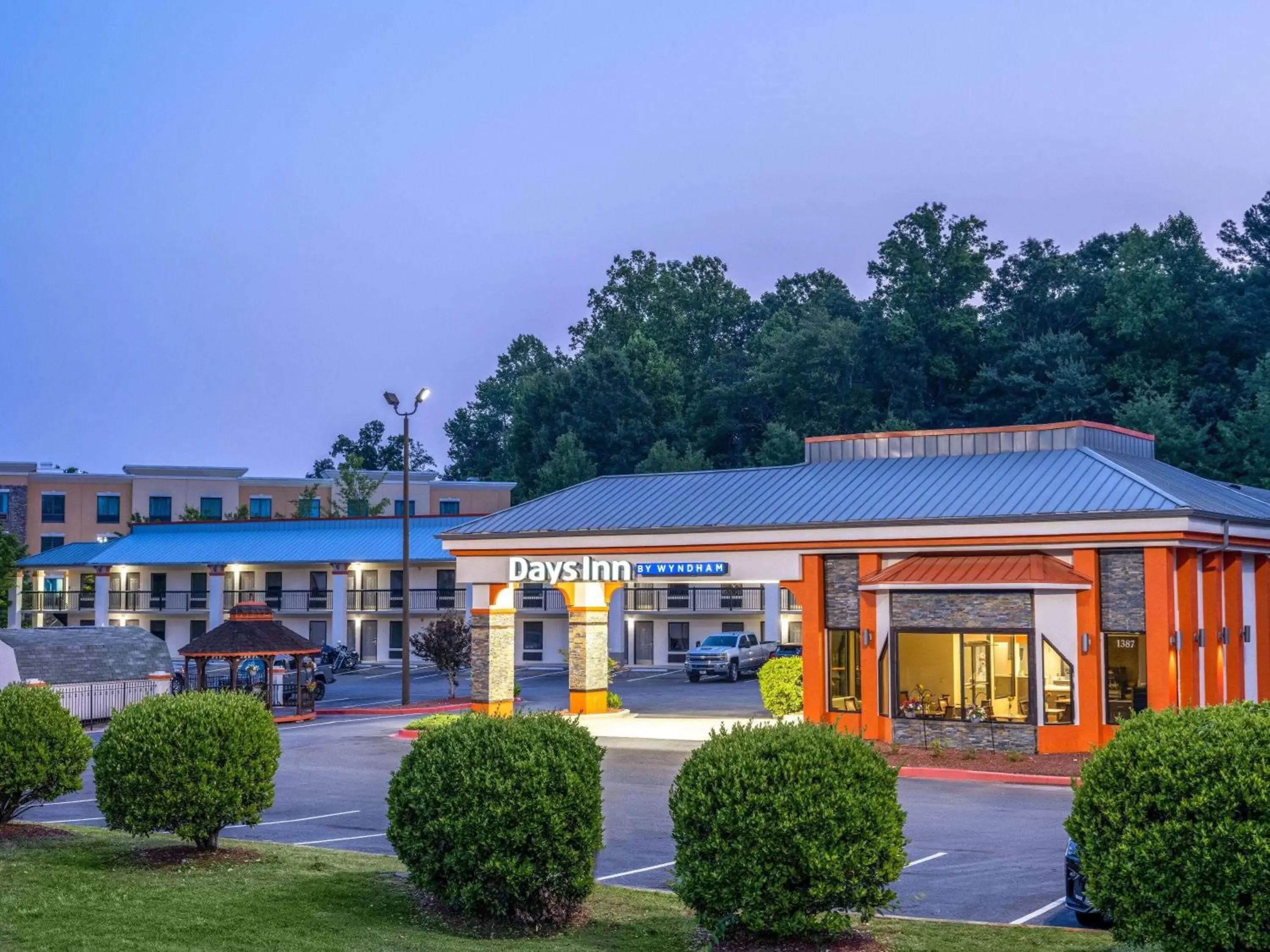 Property building in Days Inn by Wyndham Clemson Property building in Days Inn by Wyndham Clemson