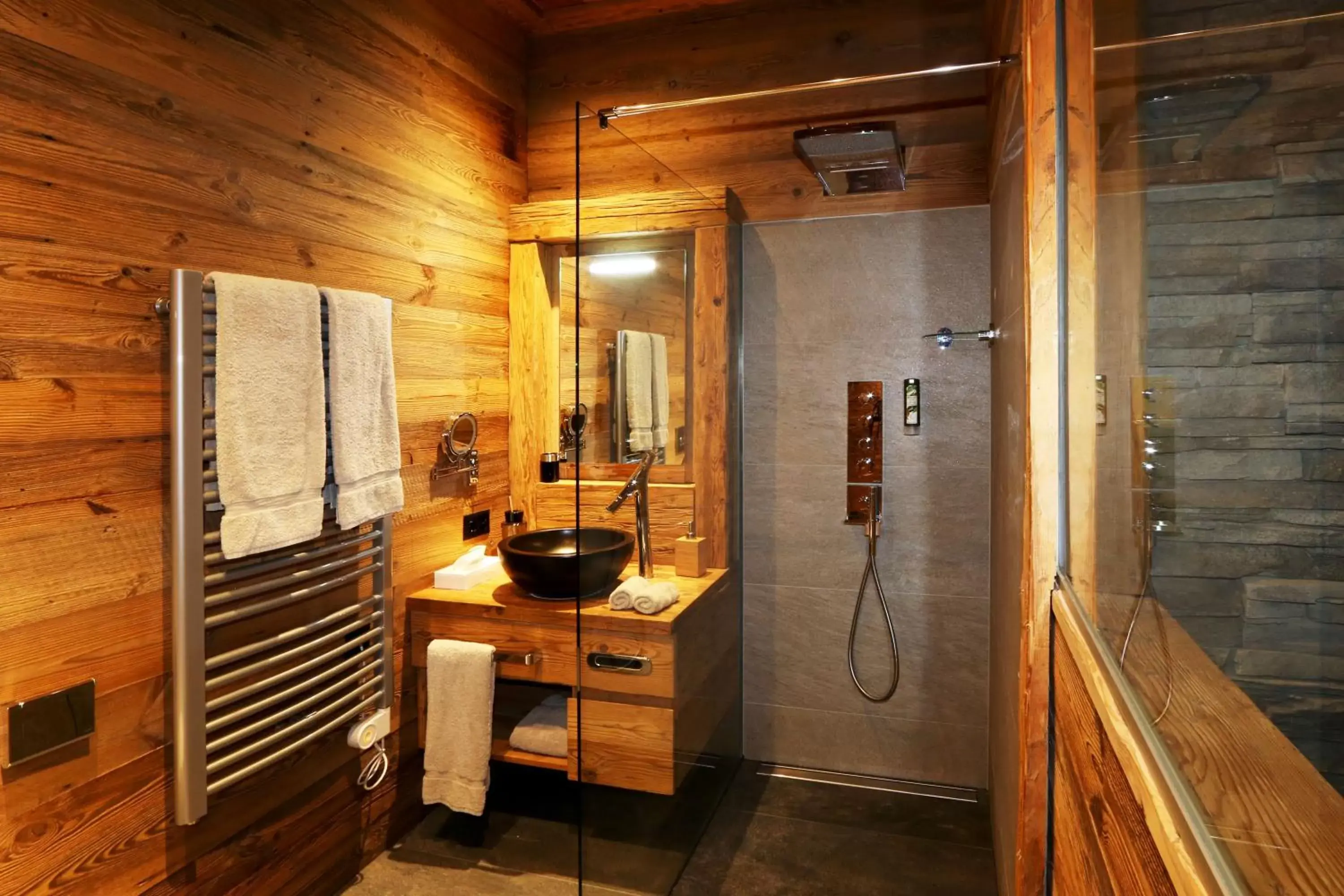 Bathroom in Amber Ski-in/out Hotel & Spa