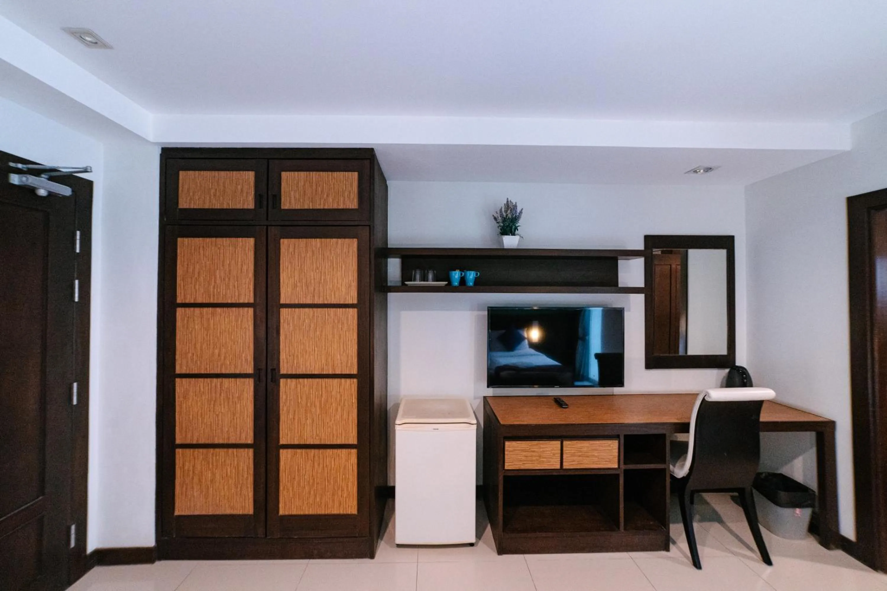 Guests in Ratana Hotel Sakdidet, PHUKET TOWN