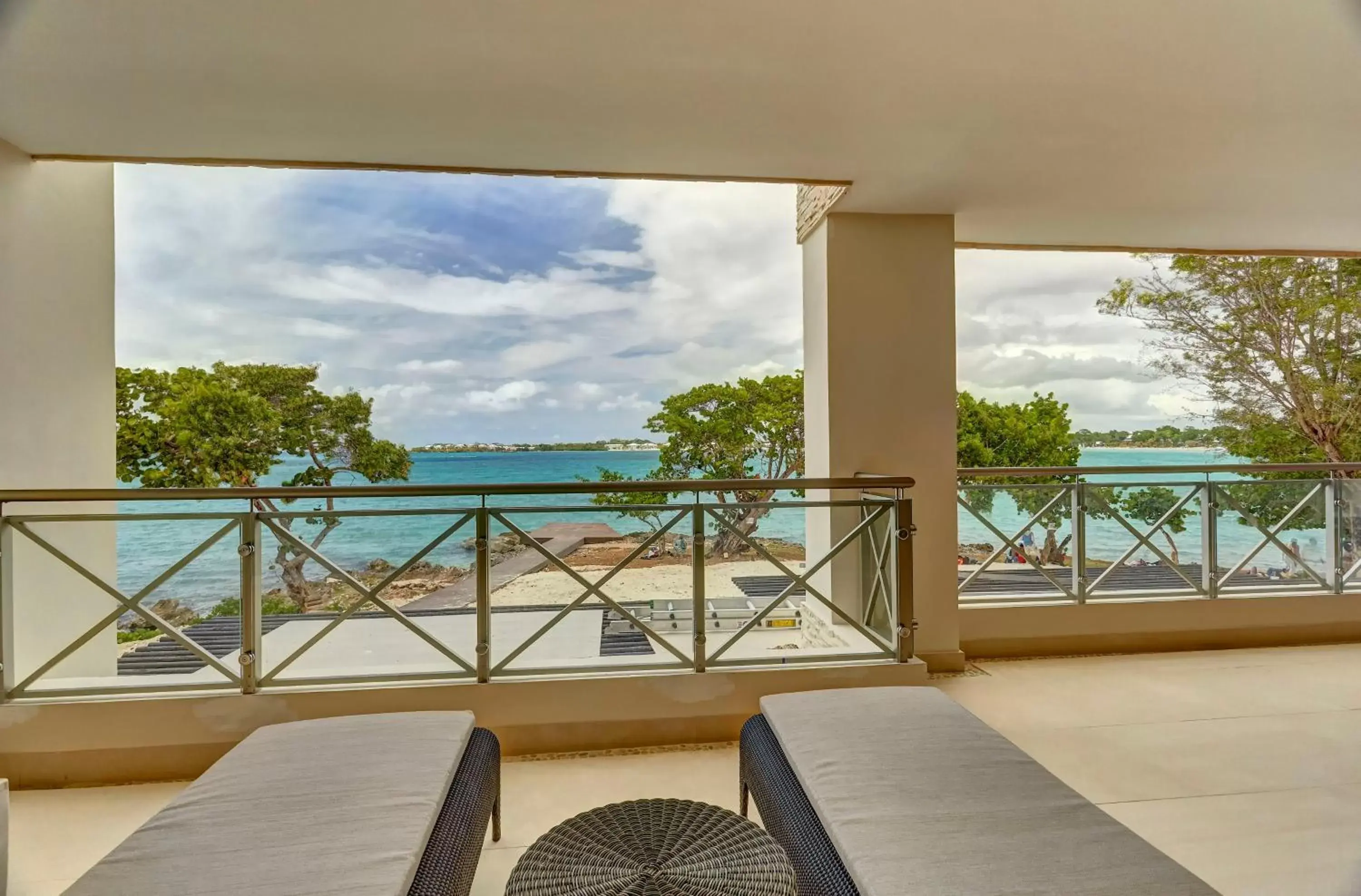 Balcony/Terrace in Royalton Negril, An Autograph Collection All-Inclusive Resort