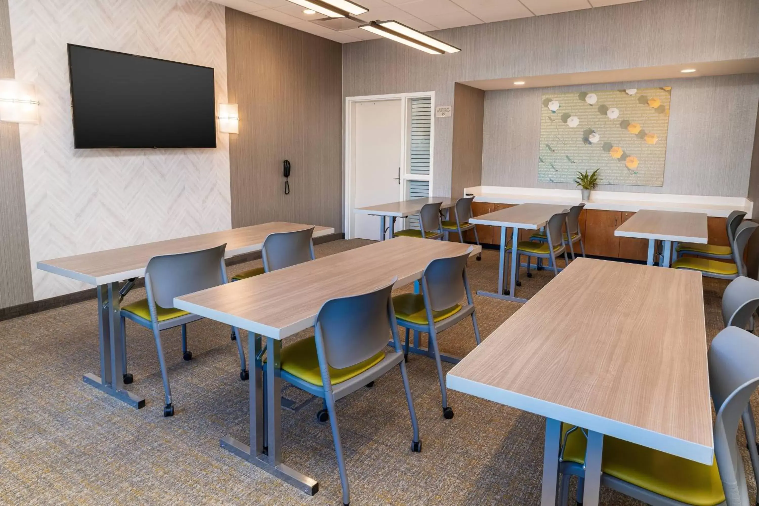Meeting/conference room in SpringHill Suites by Marriott Irvine Lake Forest
