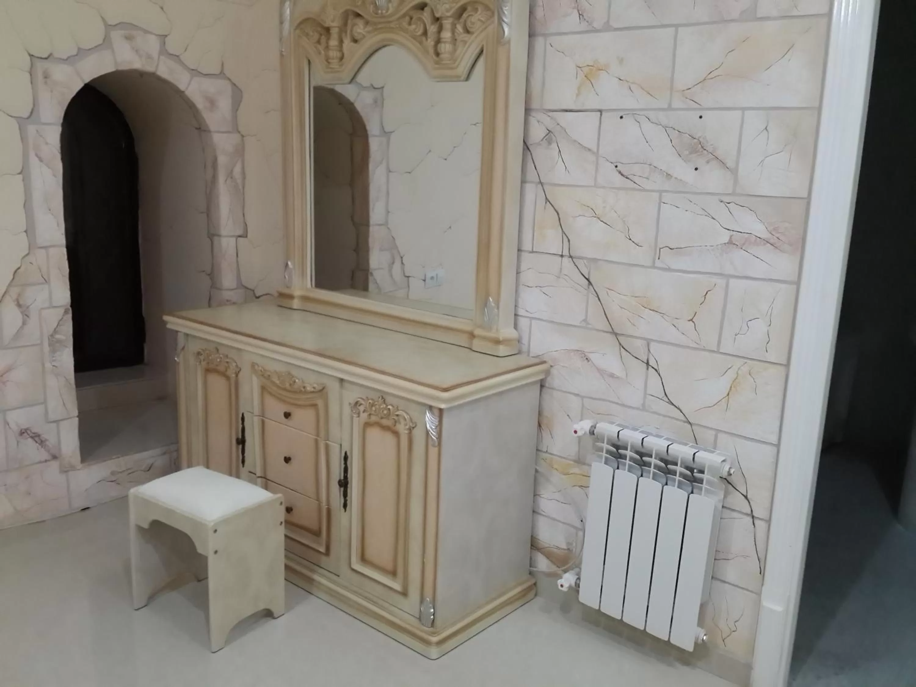 Decorative detail in Venezia Palazzo Hotel