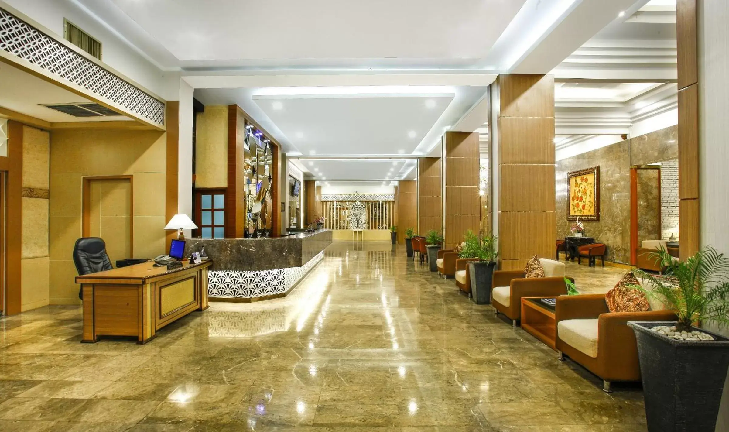 Lobby or reception, Lobby/Reception in Grand Inna Tunjungan