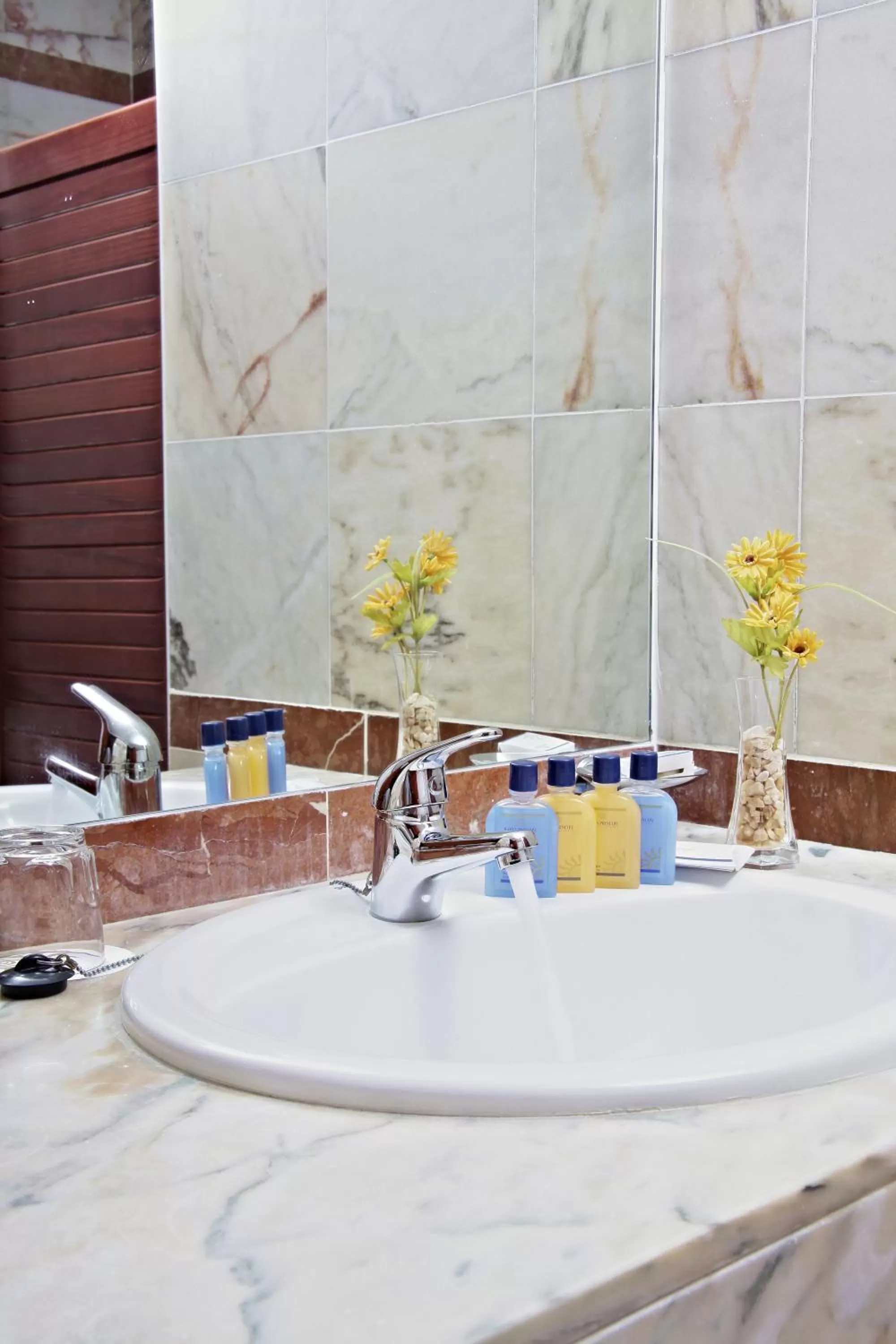 Junior Suite Sea Side (1 Adult + 1 Child) in Bahia Principe Sunlight Tenerife