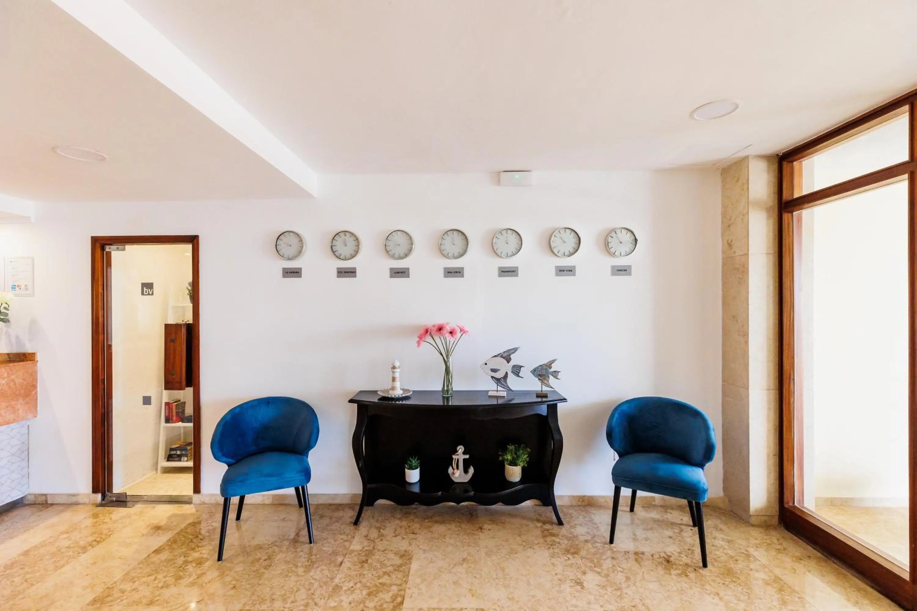 Lobby or reception in Bellevue Belsana