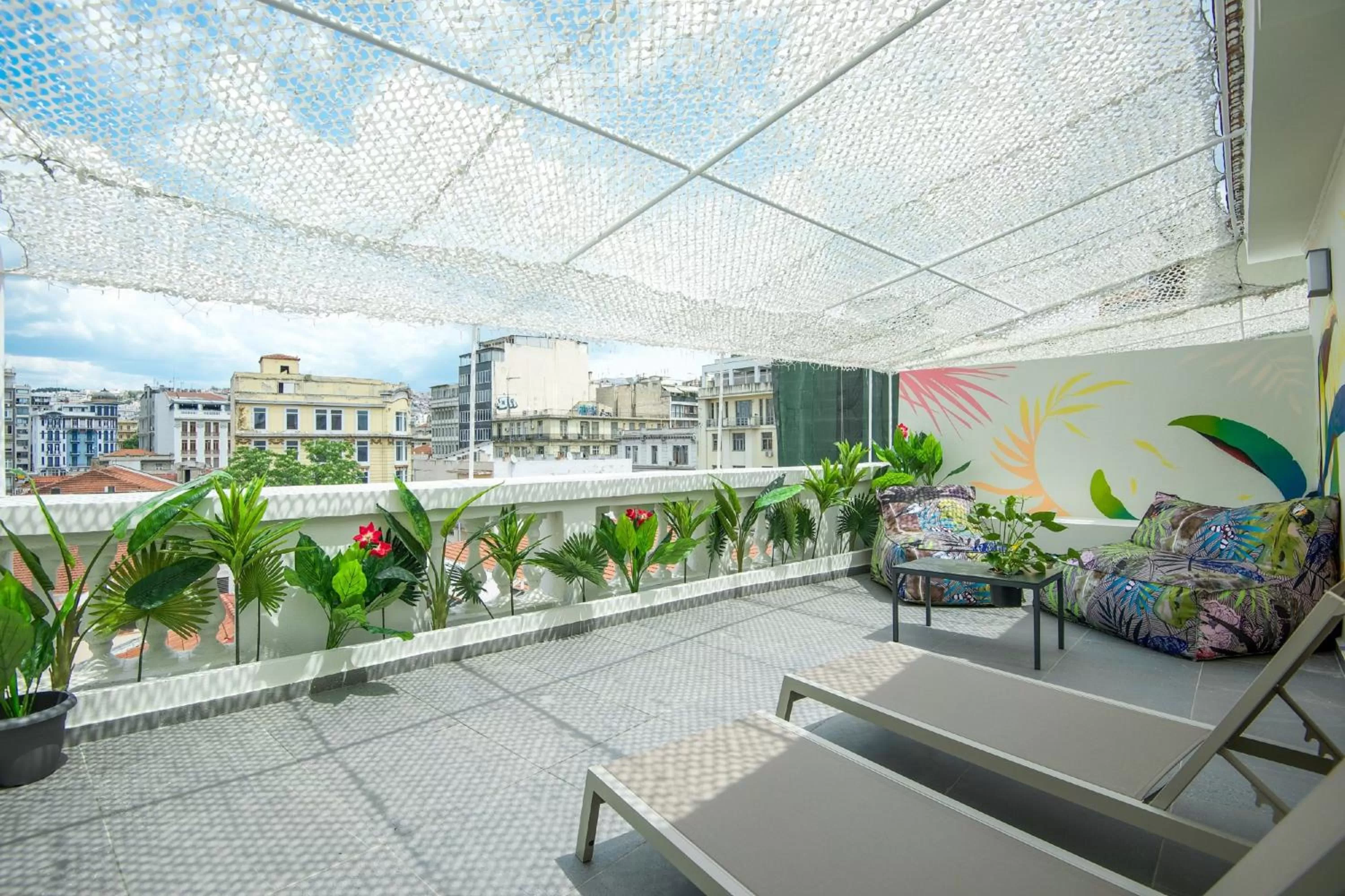 Patio in Colors Urban Hotel Thessaloniki