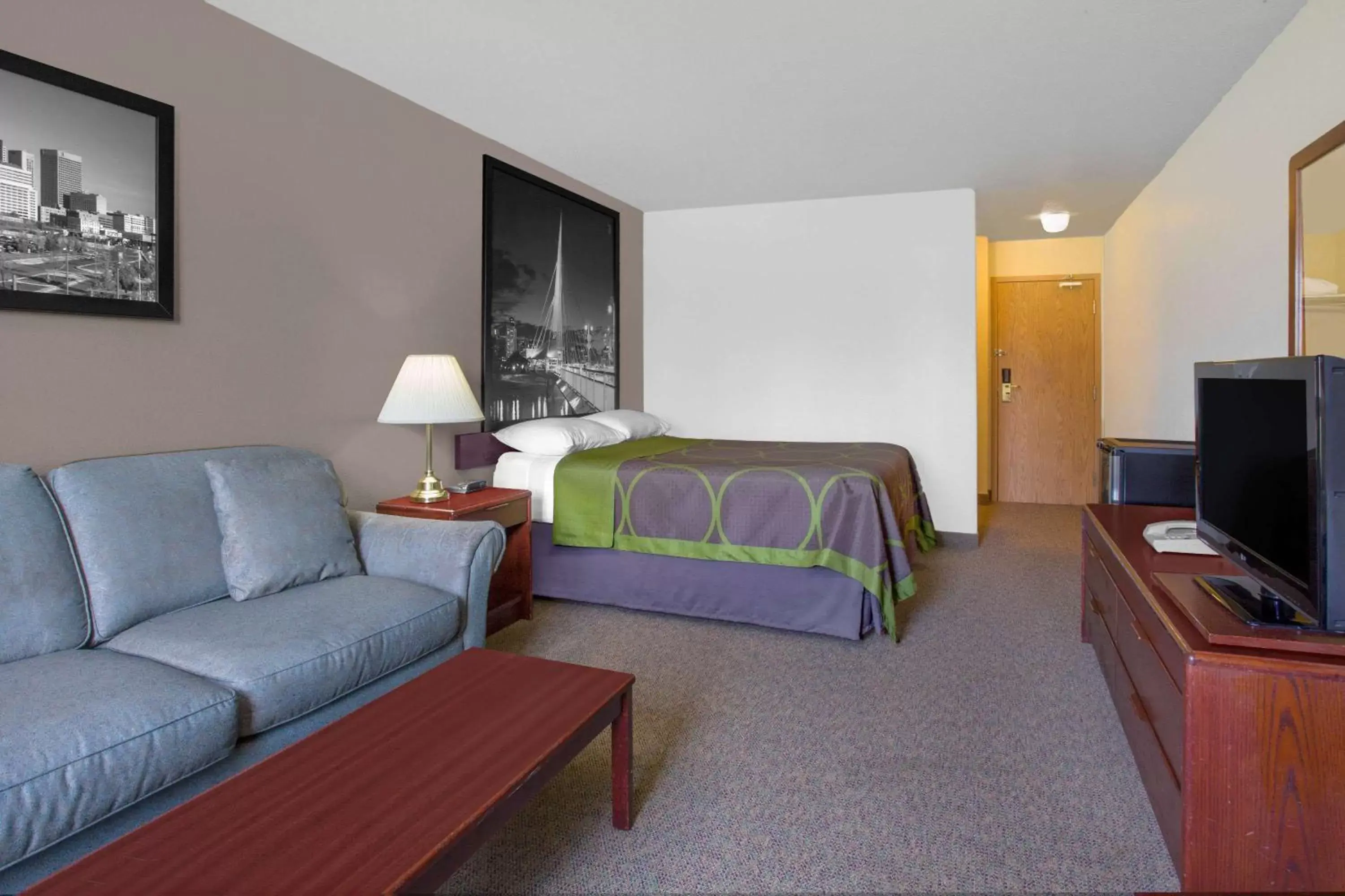 Photo of the whole room, Seating Area in Super 8 by Wyndham Portage La Prairie MB