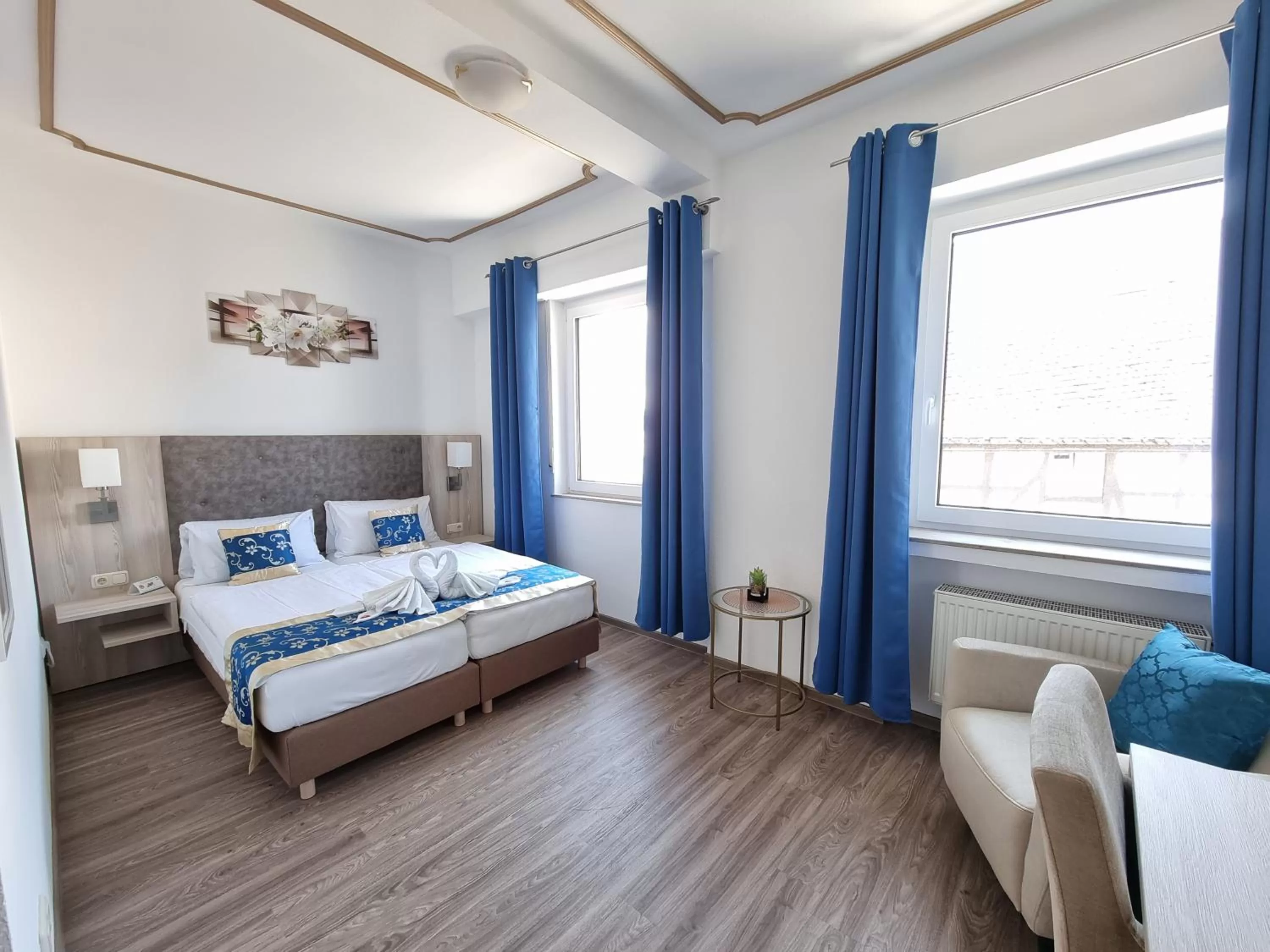 Bed in Hotel Medebach - Zum Schwanenkönig