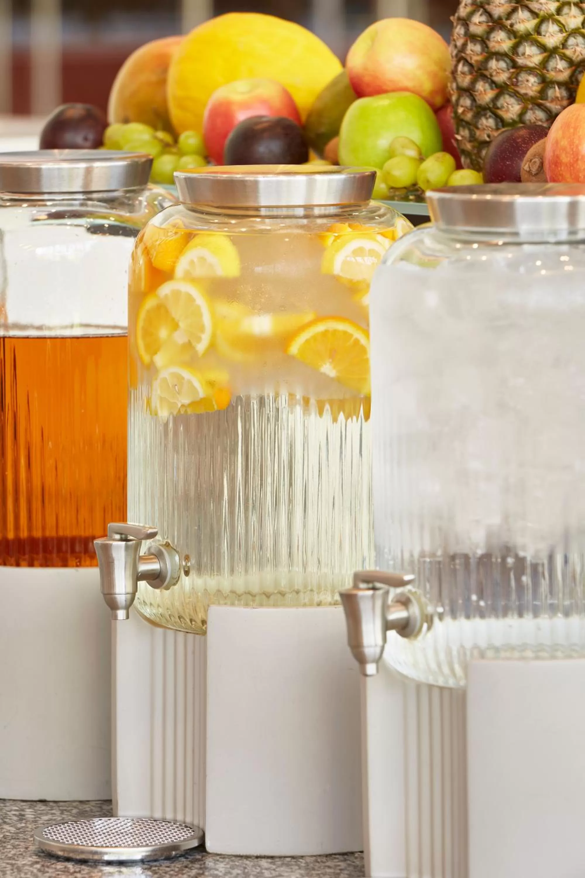 Restaurant/places to eat in Hilton Frankfurt City Centre