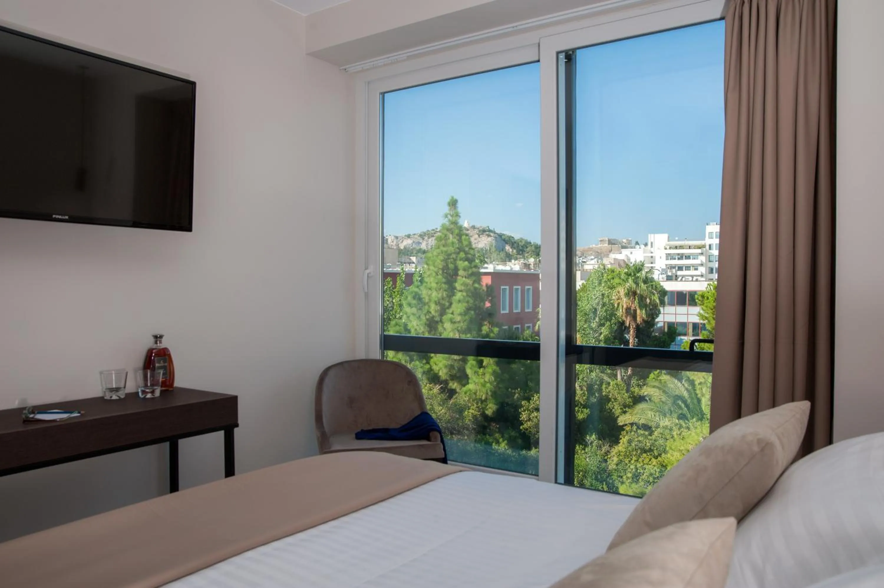 Day, Bed in B4B Athens 365