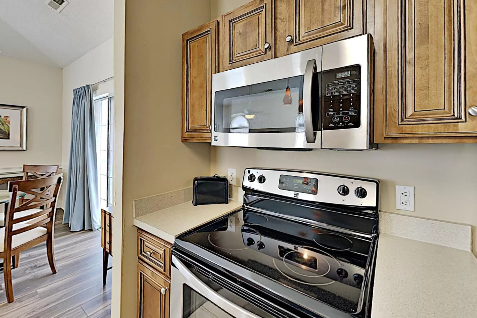 Kitchen or kitchenette in Myrtlewood Condos