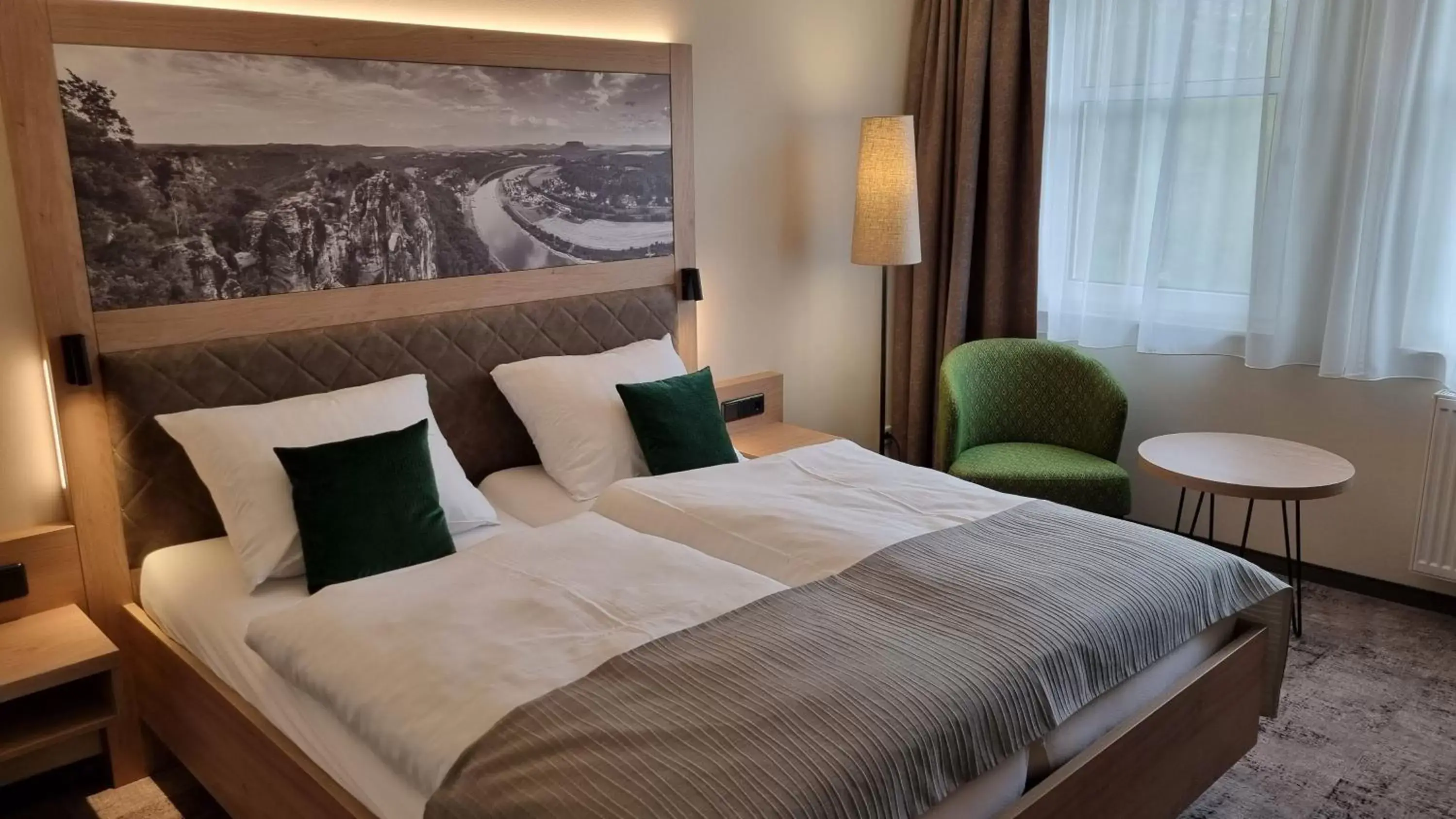 Photo of the whole room, Bed in Parkhotel Neustadt