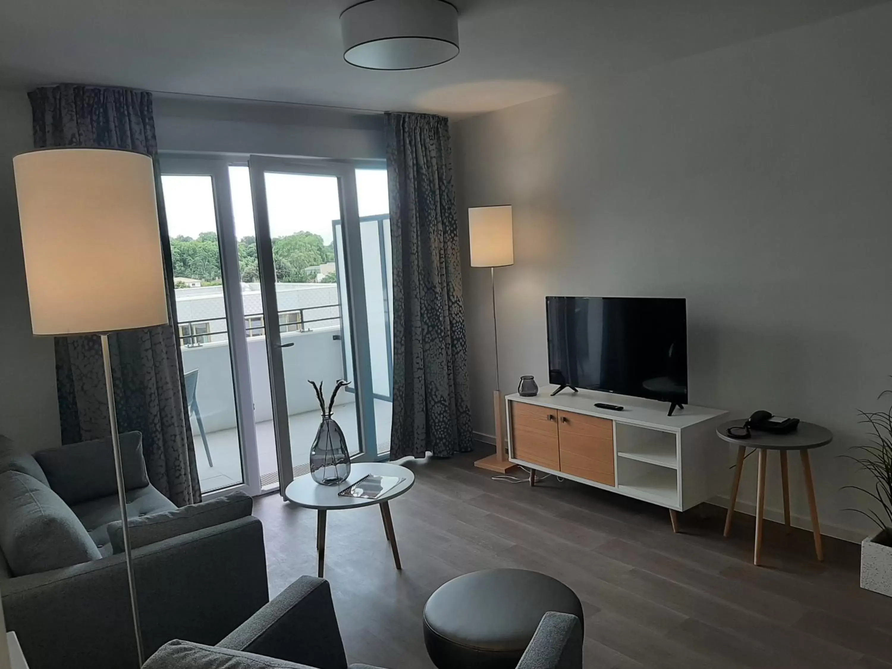 Living room, TV/Entertainment Center in DOMITYS L'OPALINE