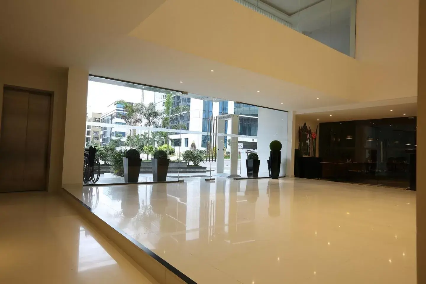 Lobby or reception in Hotel Deccan Serai, HITEC CITY, HYDERABAD