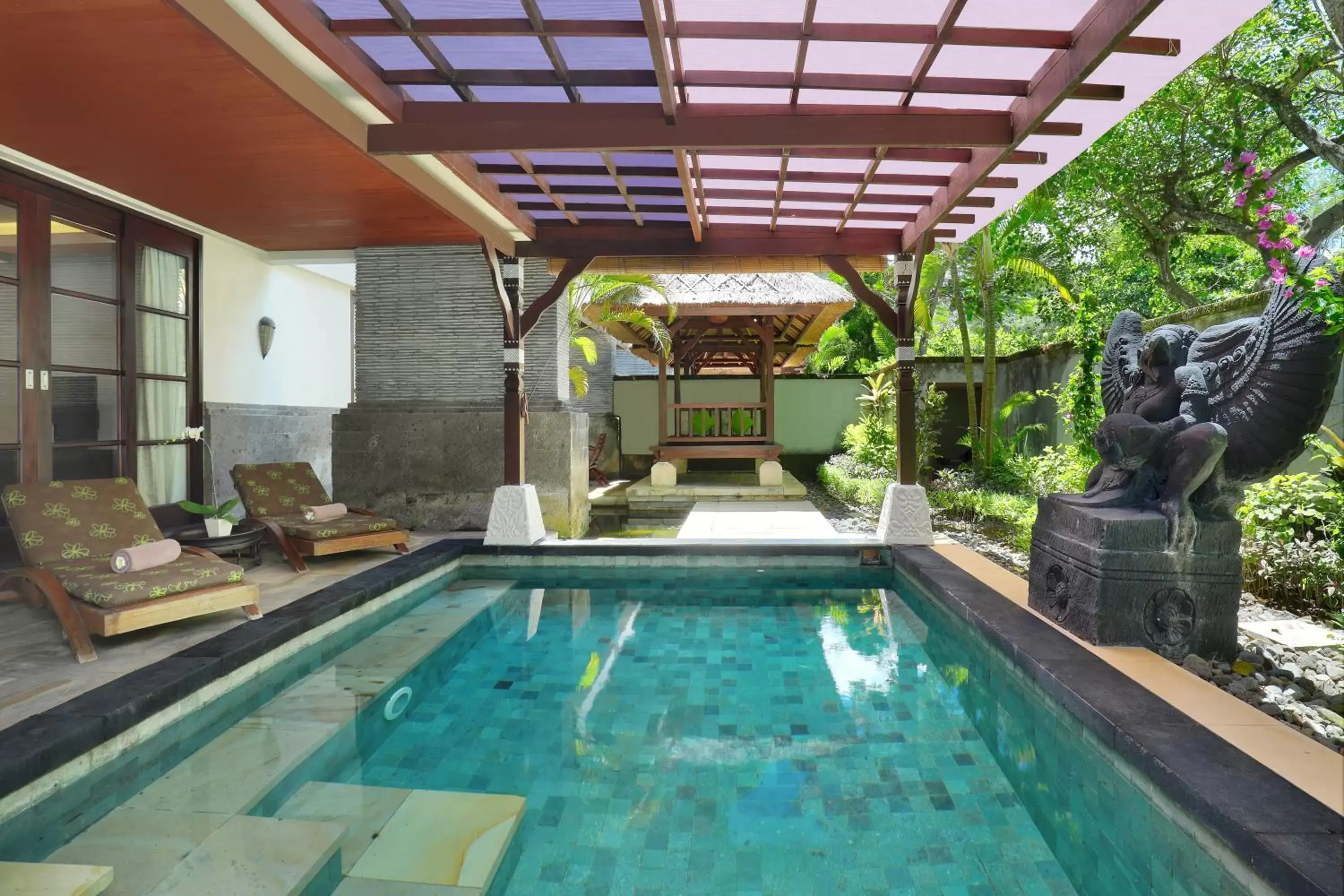 Swimming Pool in Novotel Bali Nusa Dua