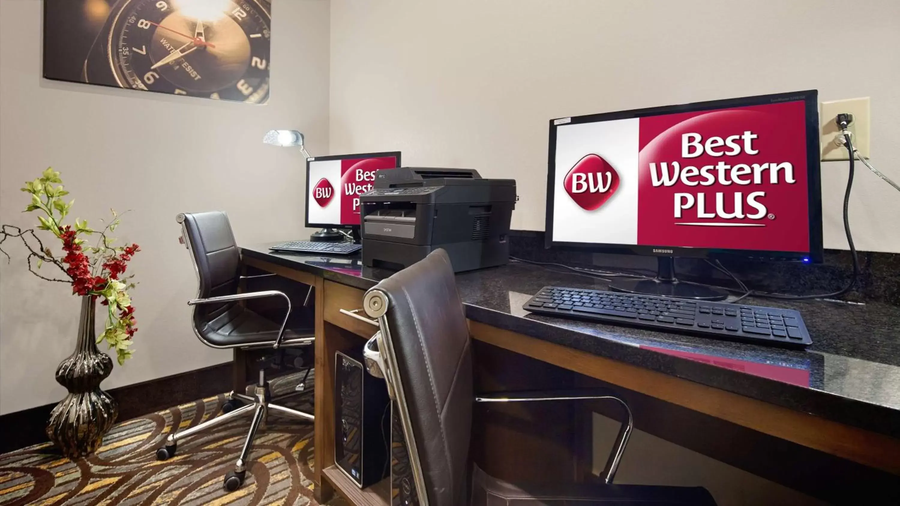 On site, Business Area/Conference Room in Best Western Plus Washington Hotel