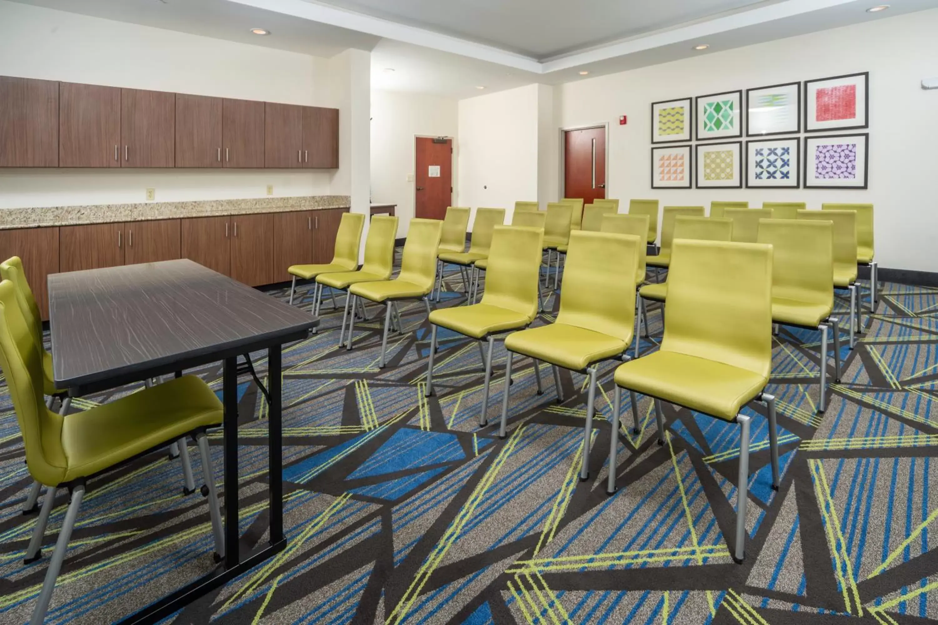 Meeting/conference room in Holiday Inn Express Clayton Southeast Raleigh, an IHG Hotel