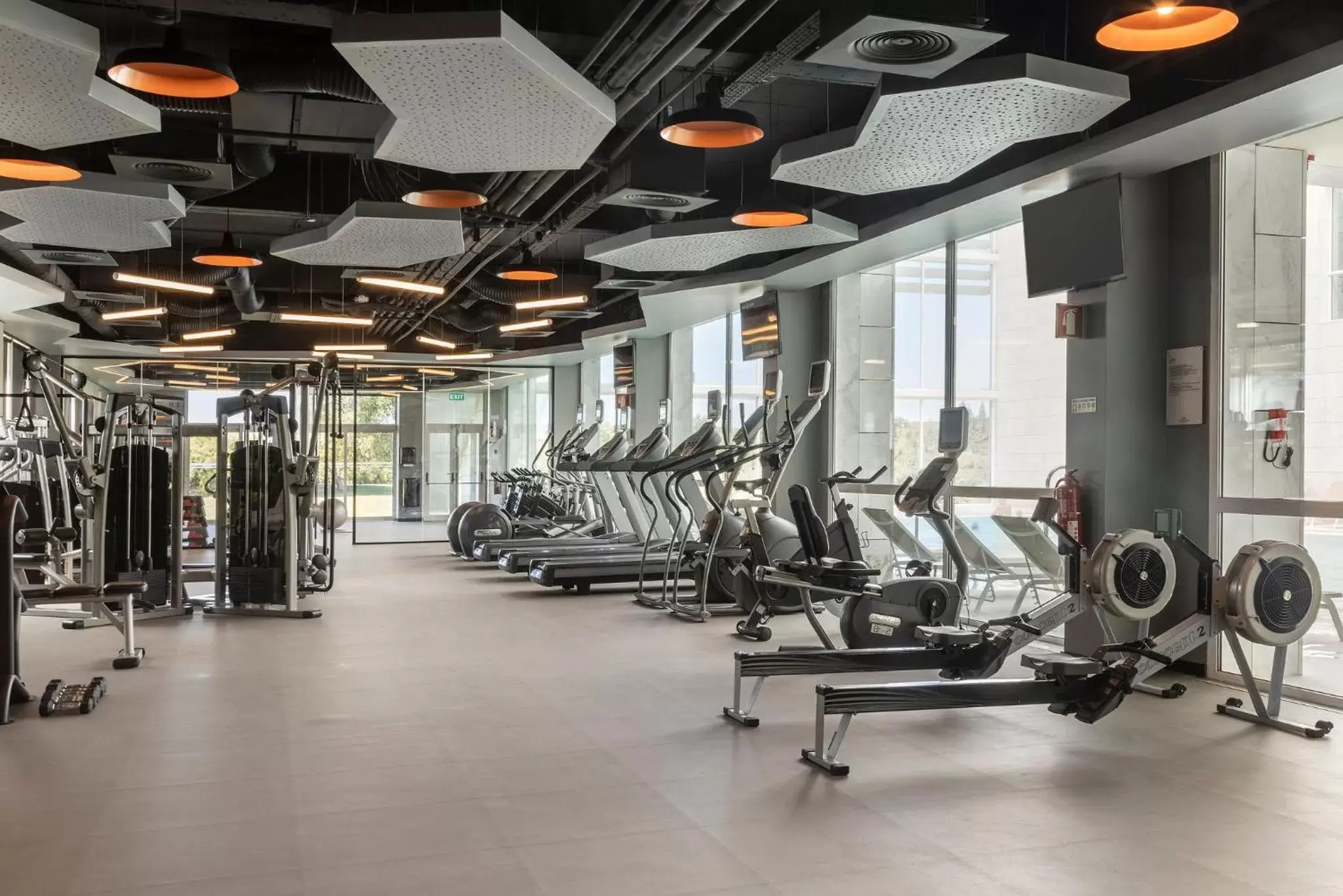 Fitness centre/facilities in Crowne Plaza - Caparica Lisbon Fitness centre/facilities in Crowne Plaza - Caparica Lisbon