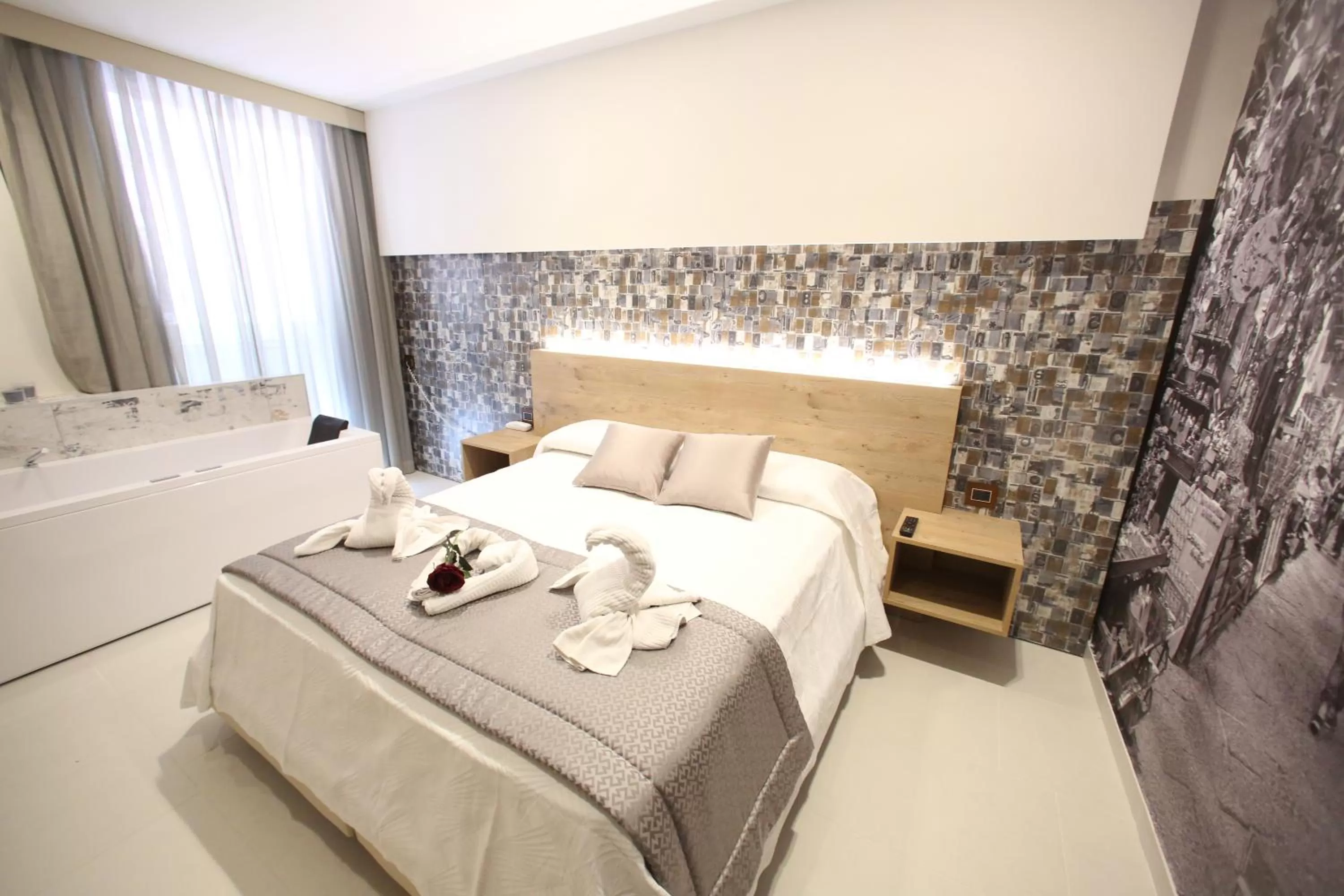 Bed in Relais Piazza Del Plebiscito B&B