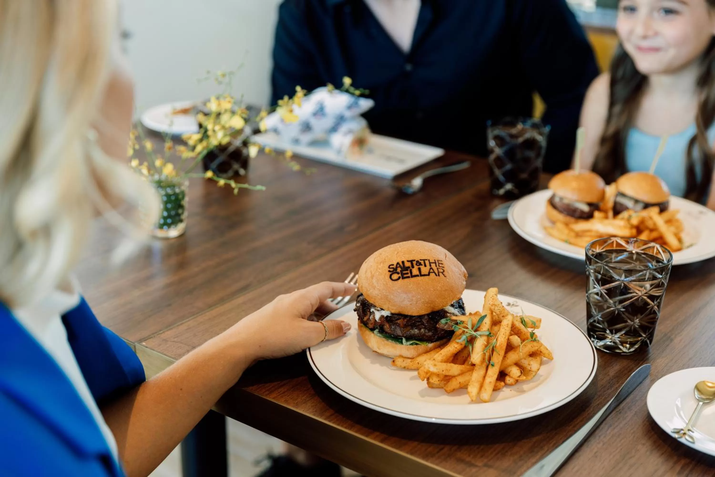 Food and drinks in ette luxury hotel & spa - Near Disney Theme Parks