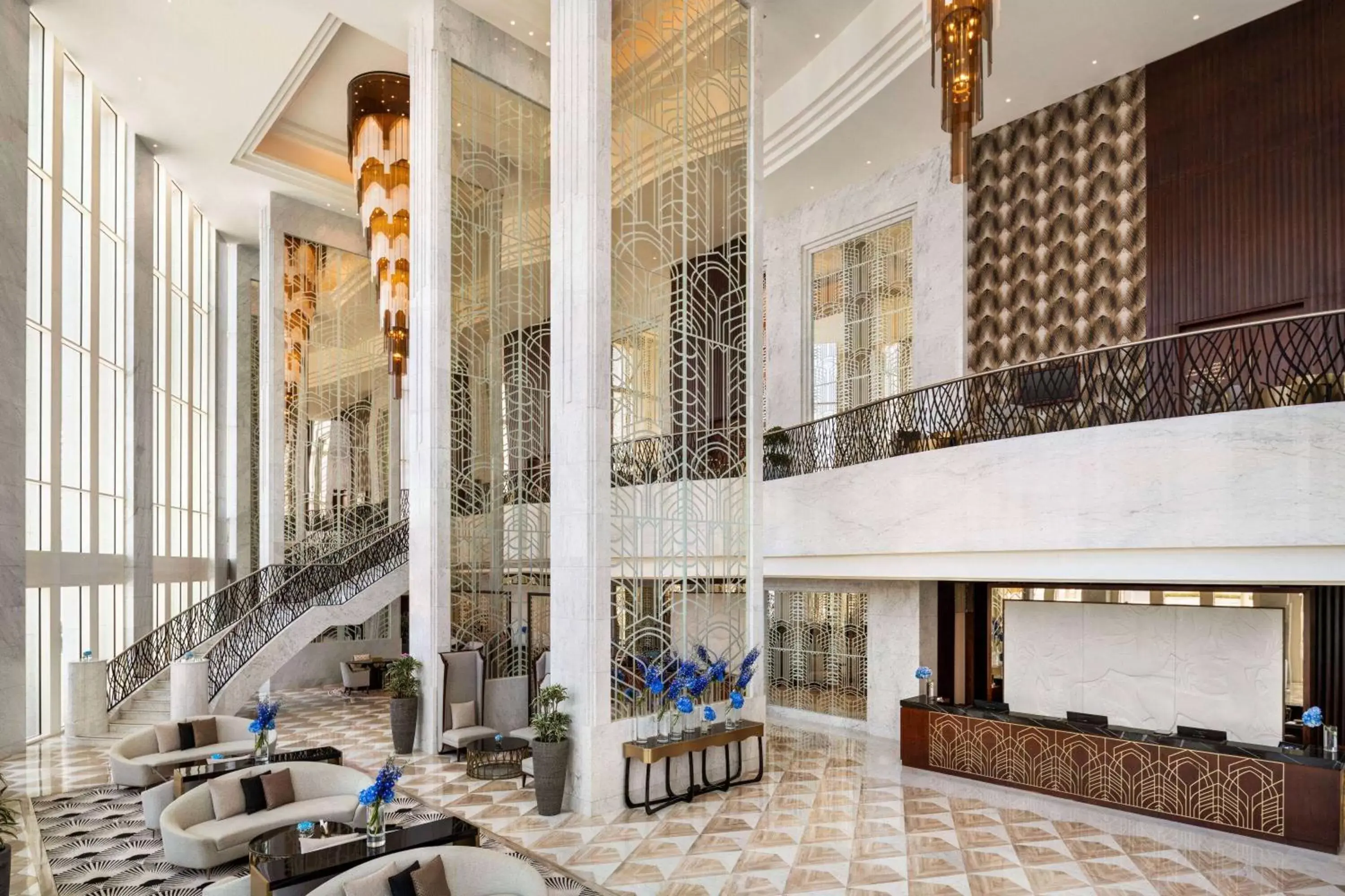 Lobby or reception in Wyndham Grand Doha West Bay Beach