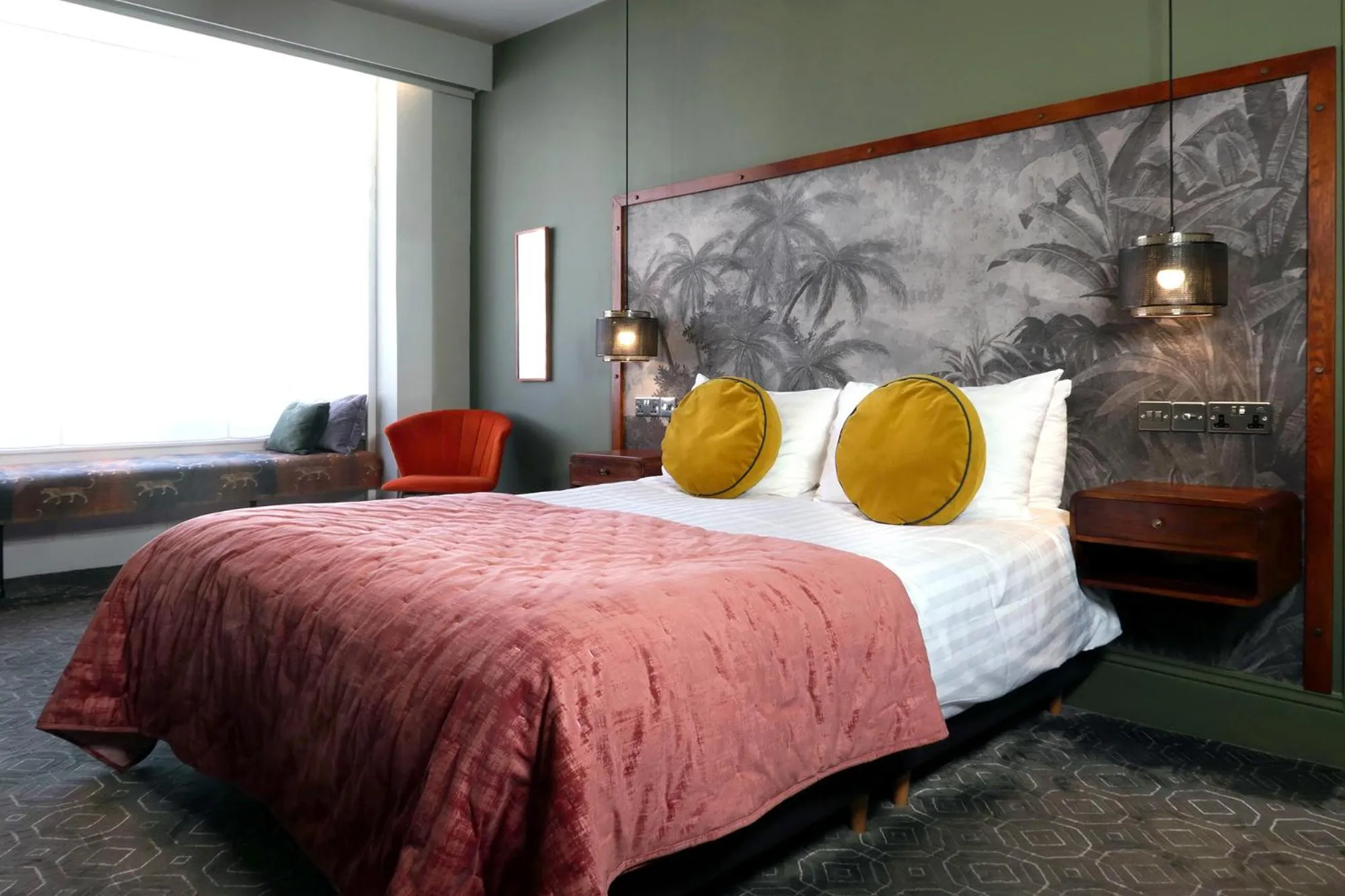 Bedroom, Bed in The Southern Belle