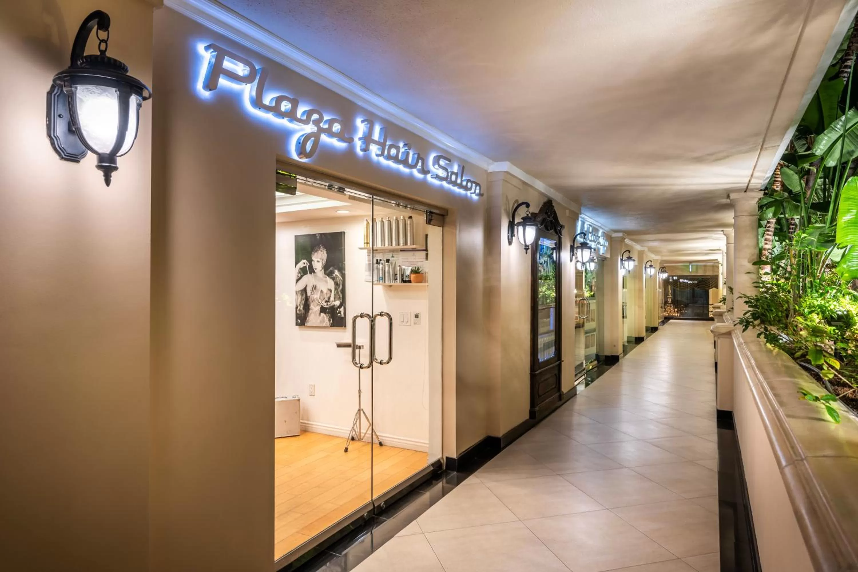 Other in Beverly Hills Plaza Hotel & Spa