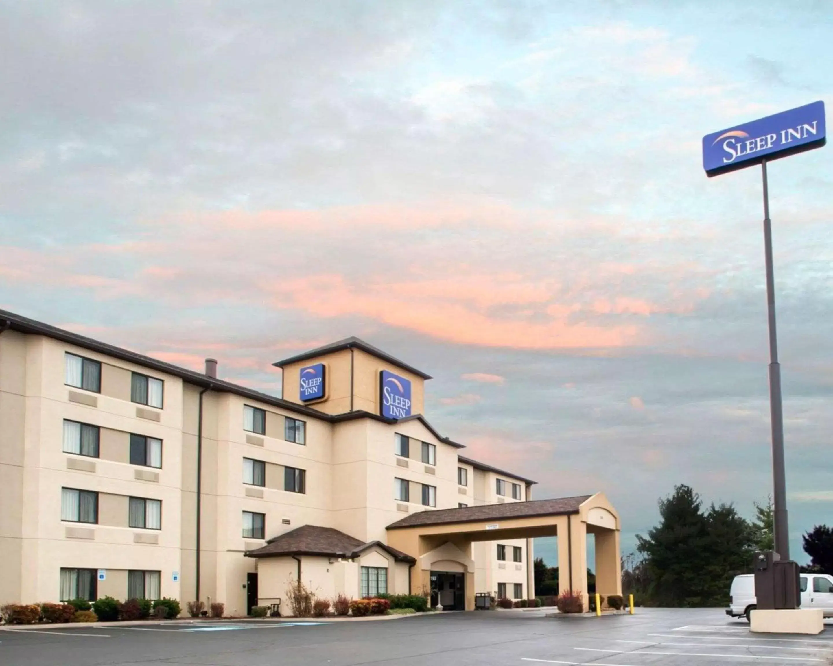 Property building in Sleep Inn Murfreesboro