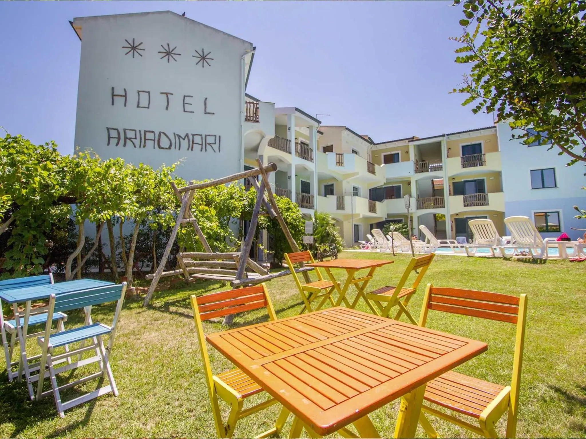 Garden in Hotel Ariadimari