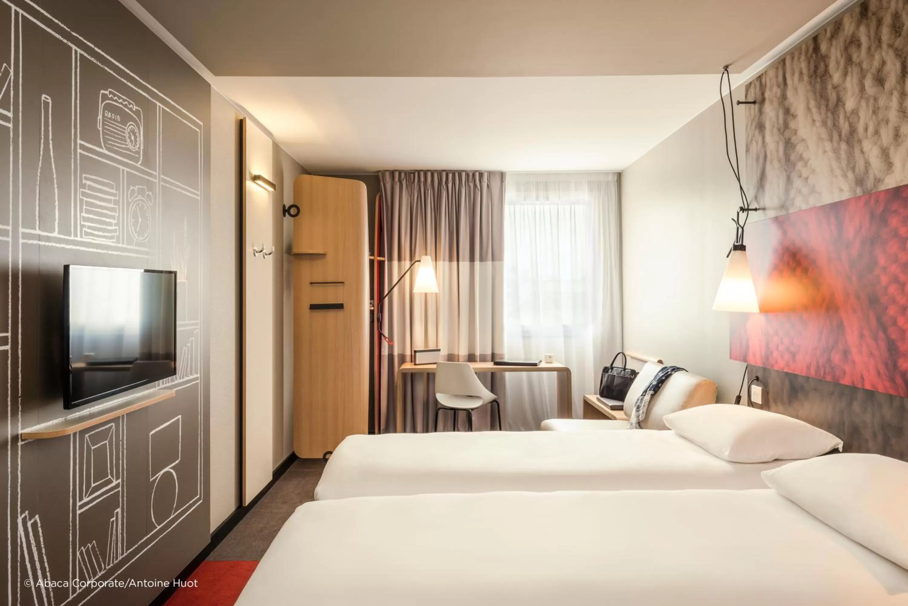 Photo of the whole room, Bed in ibis Jerusalem city Center - An AccorHotels Brand