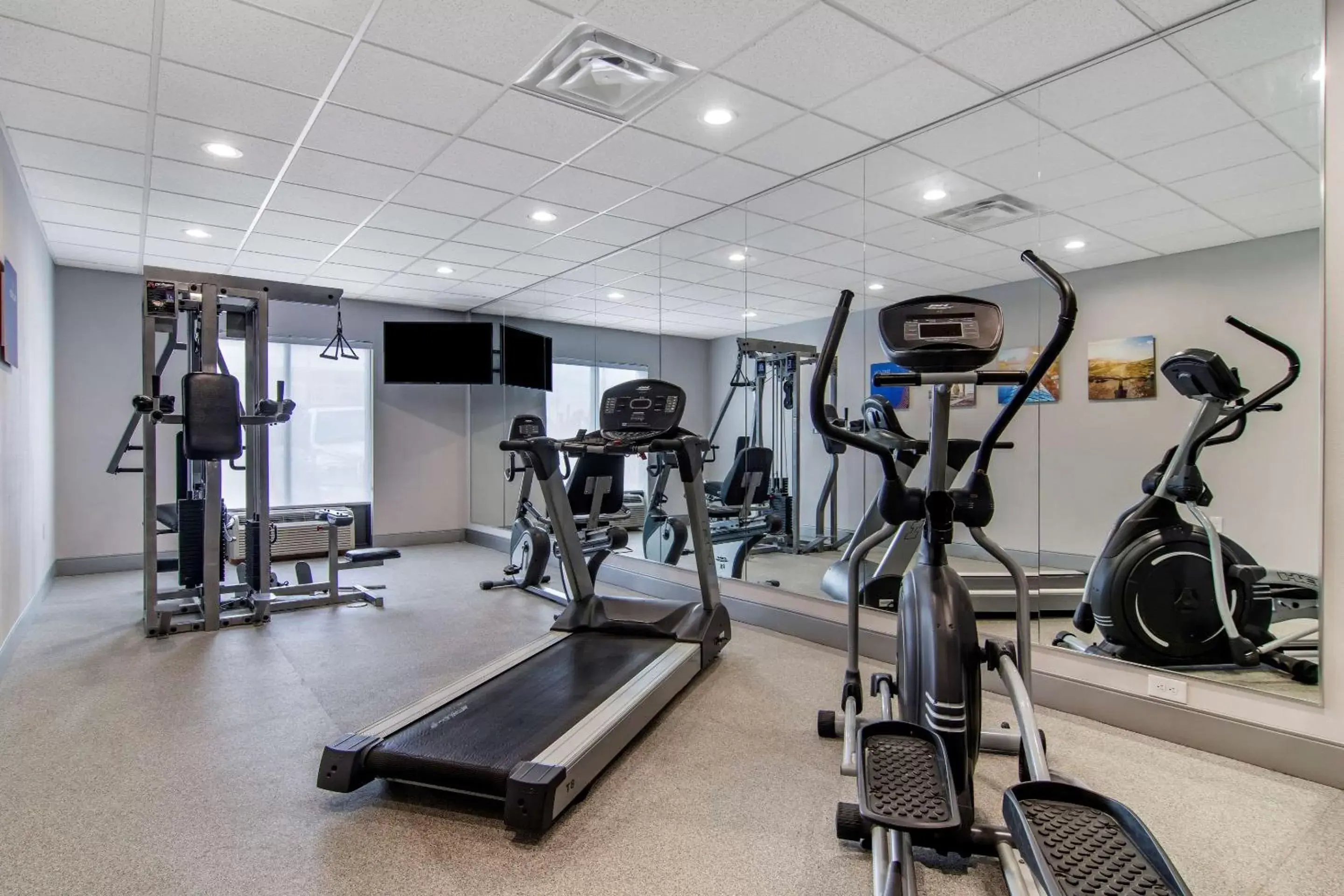 Fitness centre/facilities, Fitness Center/Facilities in Comfort Suites McDonough Atlanta South