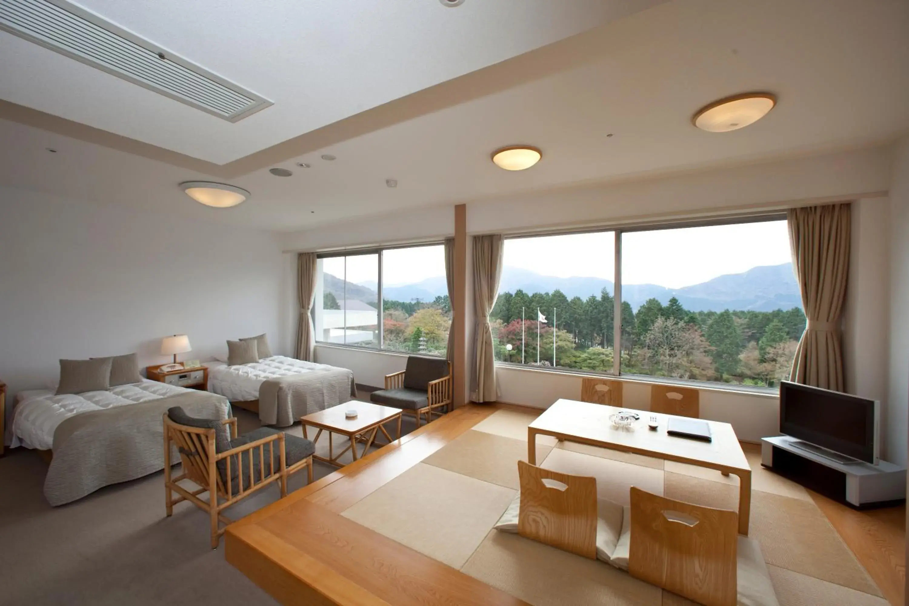 Seating Area in Hotel Kagetsuen