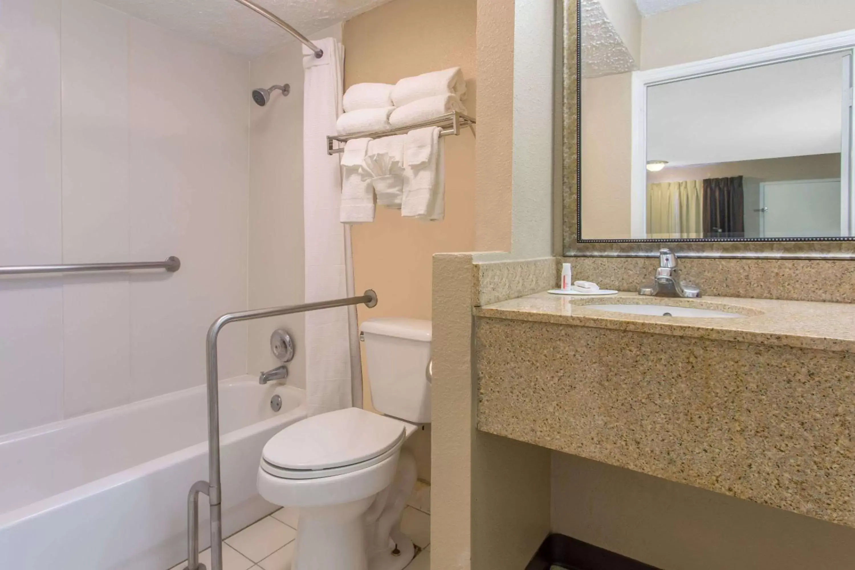 Bathroom in Super 8 by Wyndham Antioch/Nashville South East