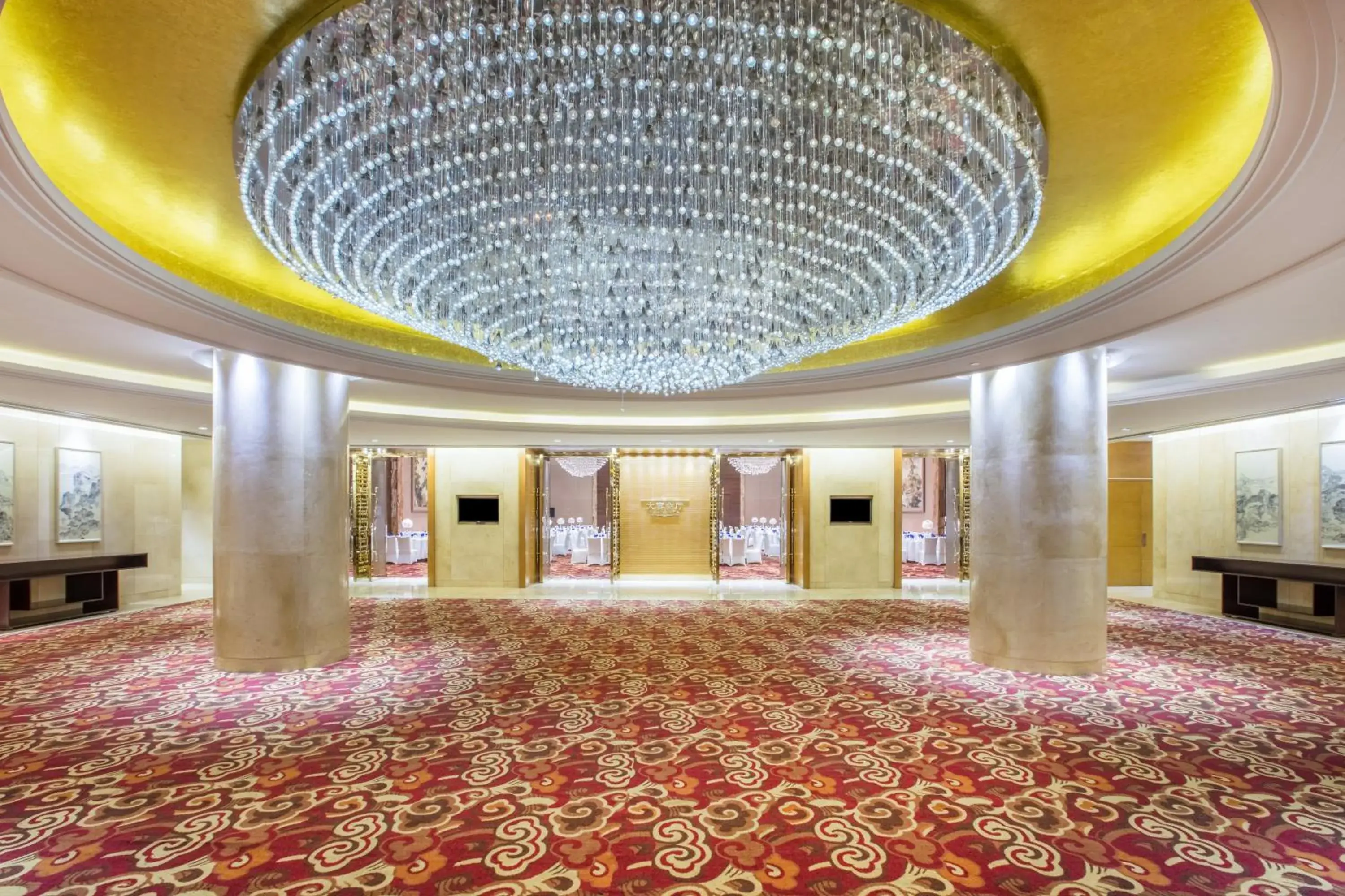 Meeting/conference room, Banquet Facilities in Crowne Plaza Huangshan Yucheng, an IHG Hotel